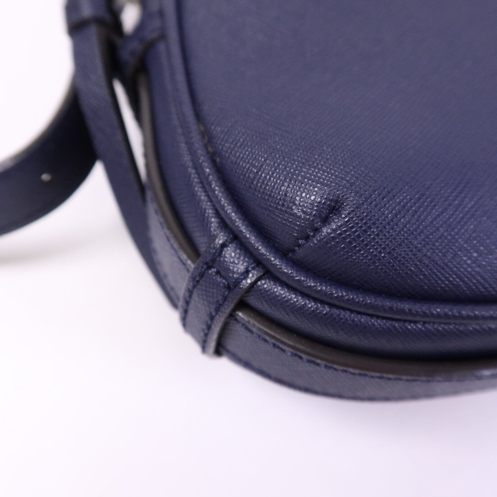 BALLY 牛皮皮革Shoulder Bag銀扣肩背袋