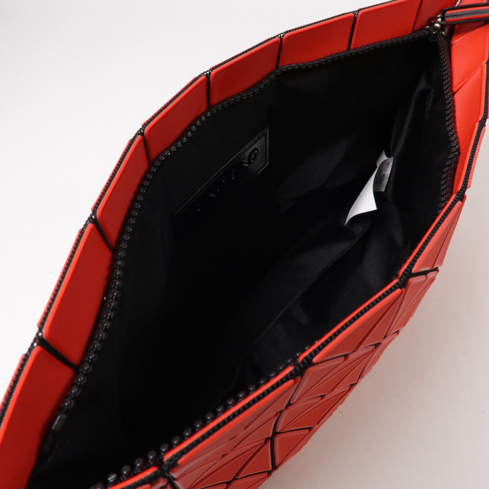 ISSEY MIYAKE 尼龍Clutch手拿包紅色