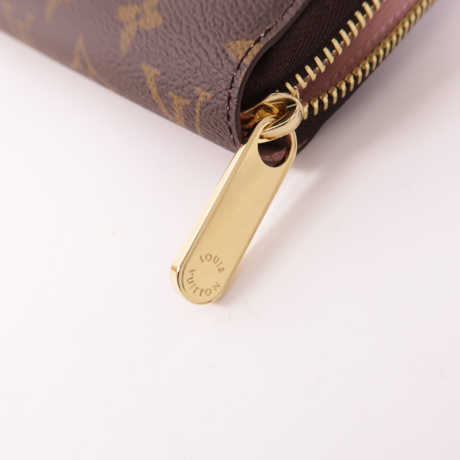 LOUIS VUITTON Monogram Zipper Long Wallet金扣長錢包