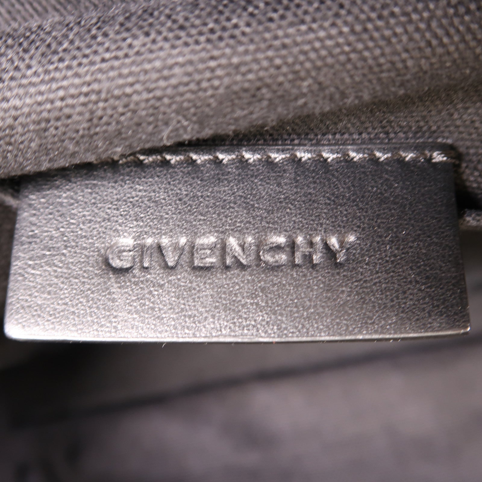 GIVENCHY 尼龍Mini Backpack銀扣背包