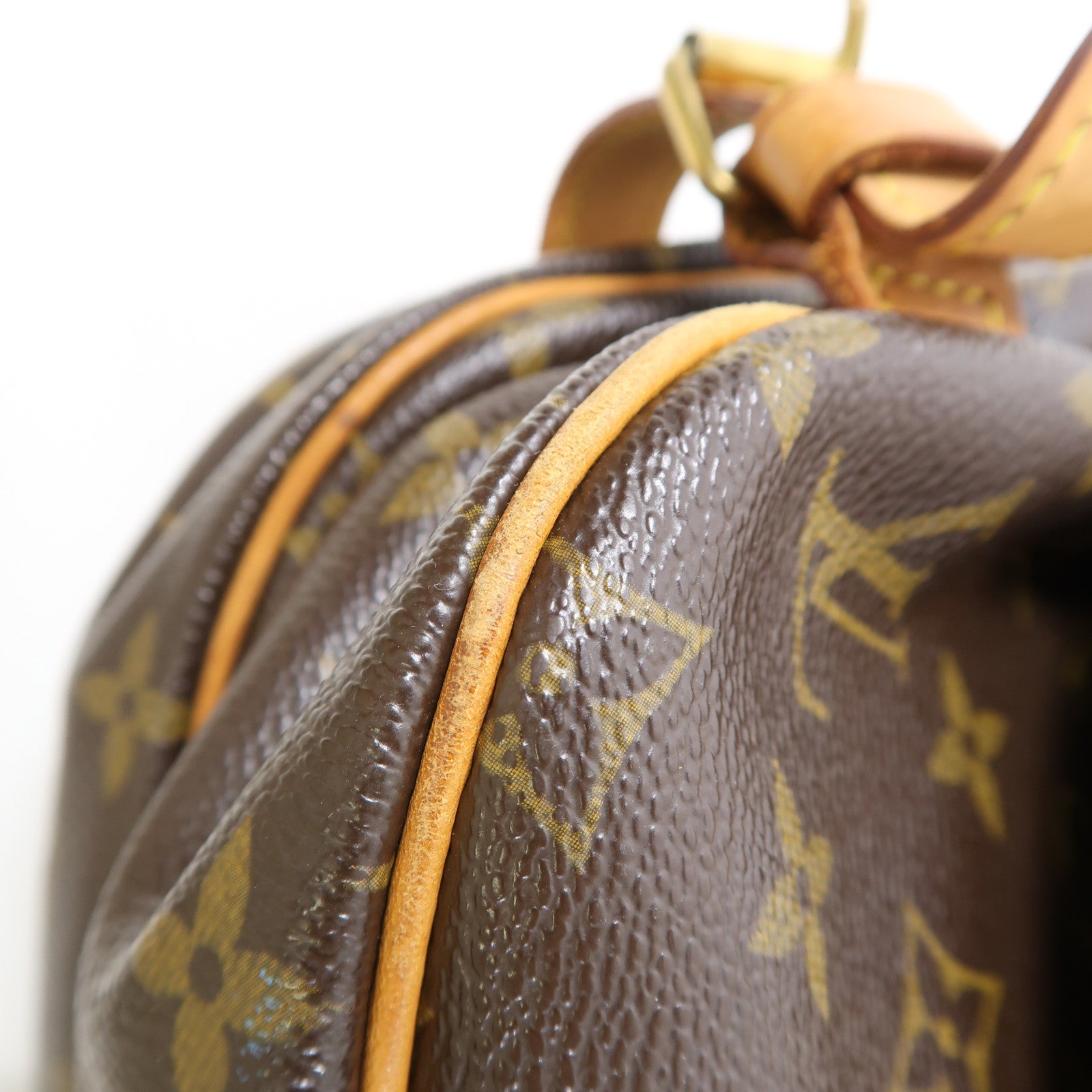 LOUIS VUITTON Monogram Saumur 30金扣肩背袋棕色