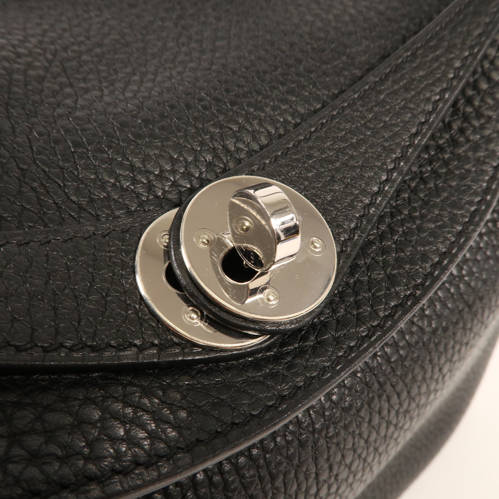 HERMES Clemence皮革Lindy 26銀扣手挽肩背兩用袋Noir