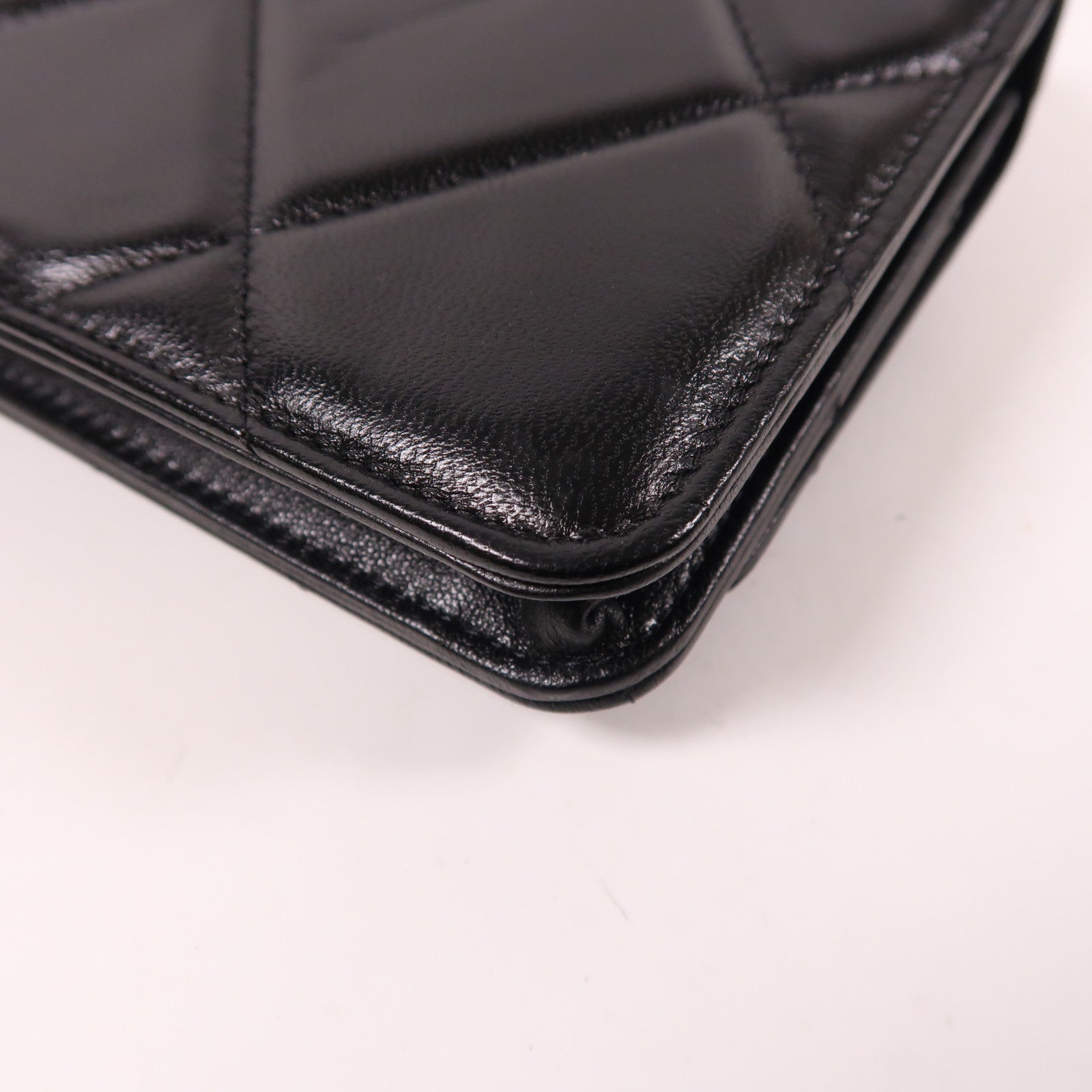 CHANEL 羊皮皮革19 Wallet On Chain手挽肩背兩用袋黑色