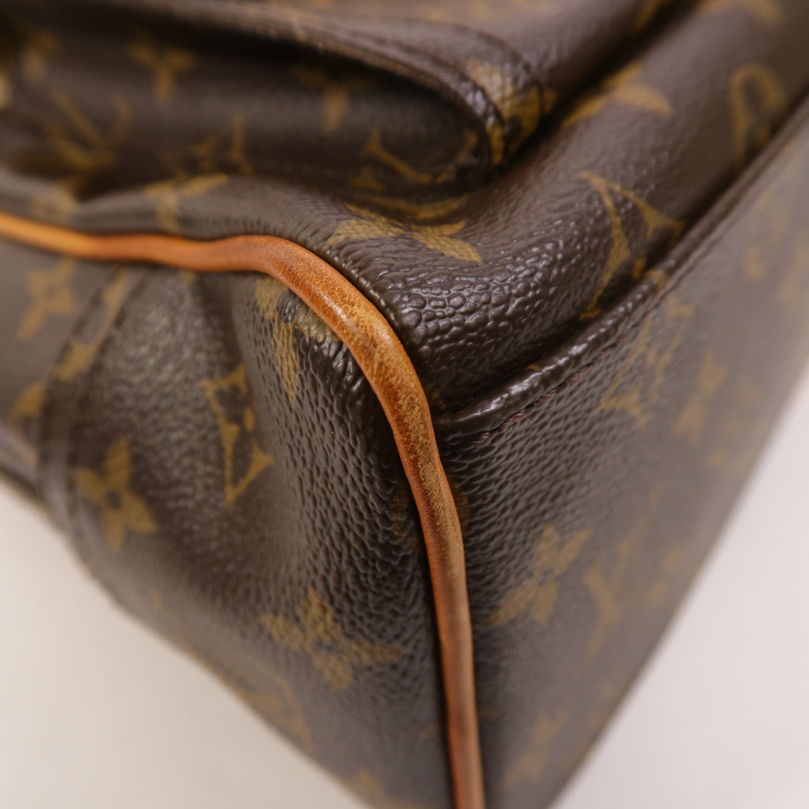 LOUIS VUITTON Monogram Manhattan GM金扣手挽袋棕色