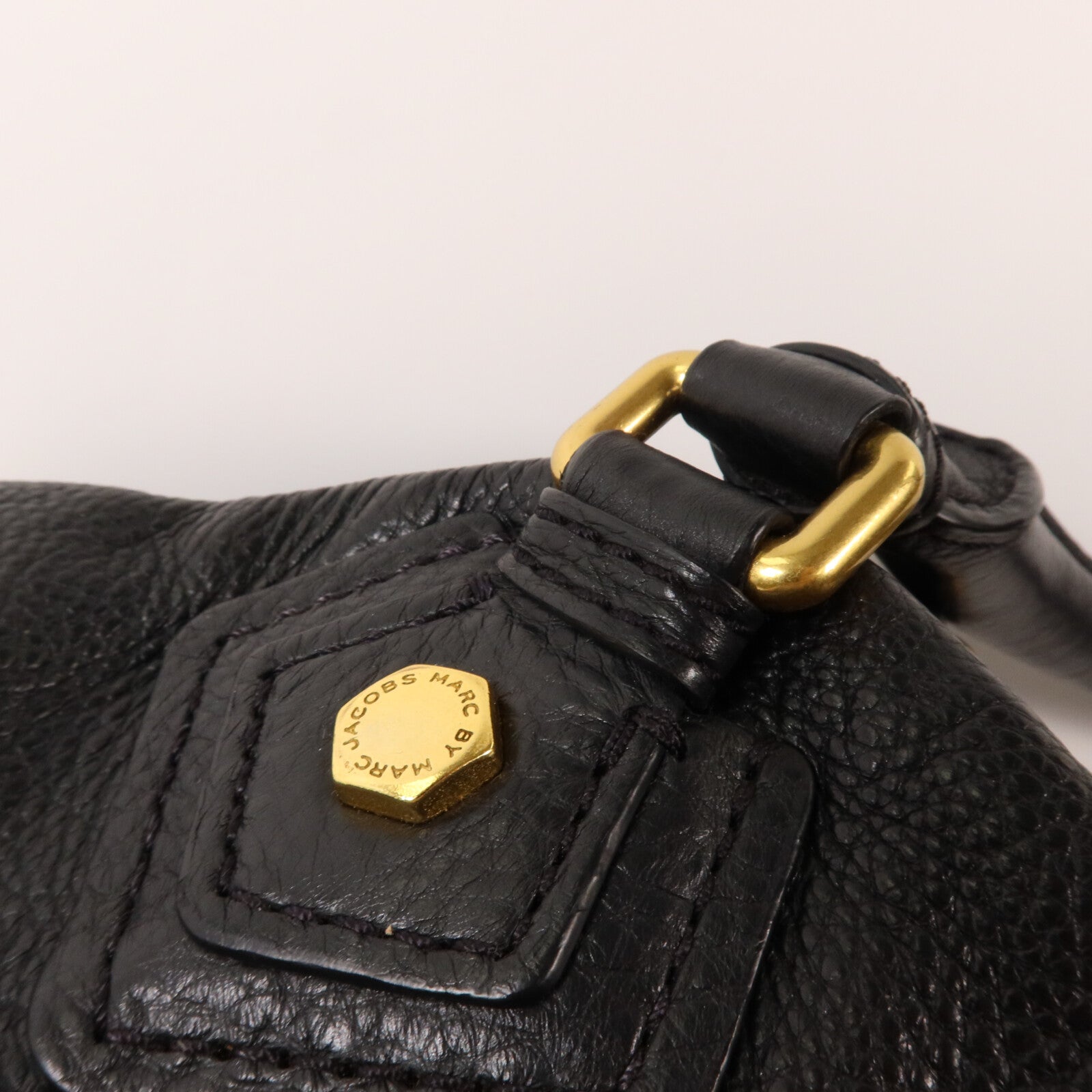MARC BY MARC JACOBS 牛皮皮革2 Way Shoulder Bag手挽肩背兩用袋