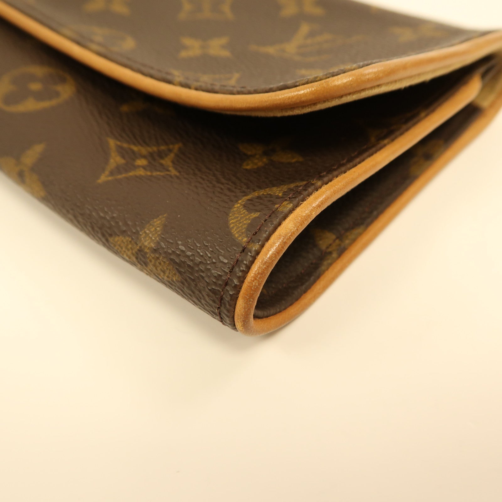LOUIS VUITTON Monogram Pochette Twin GM金扣肩背袋啡色