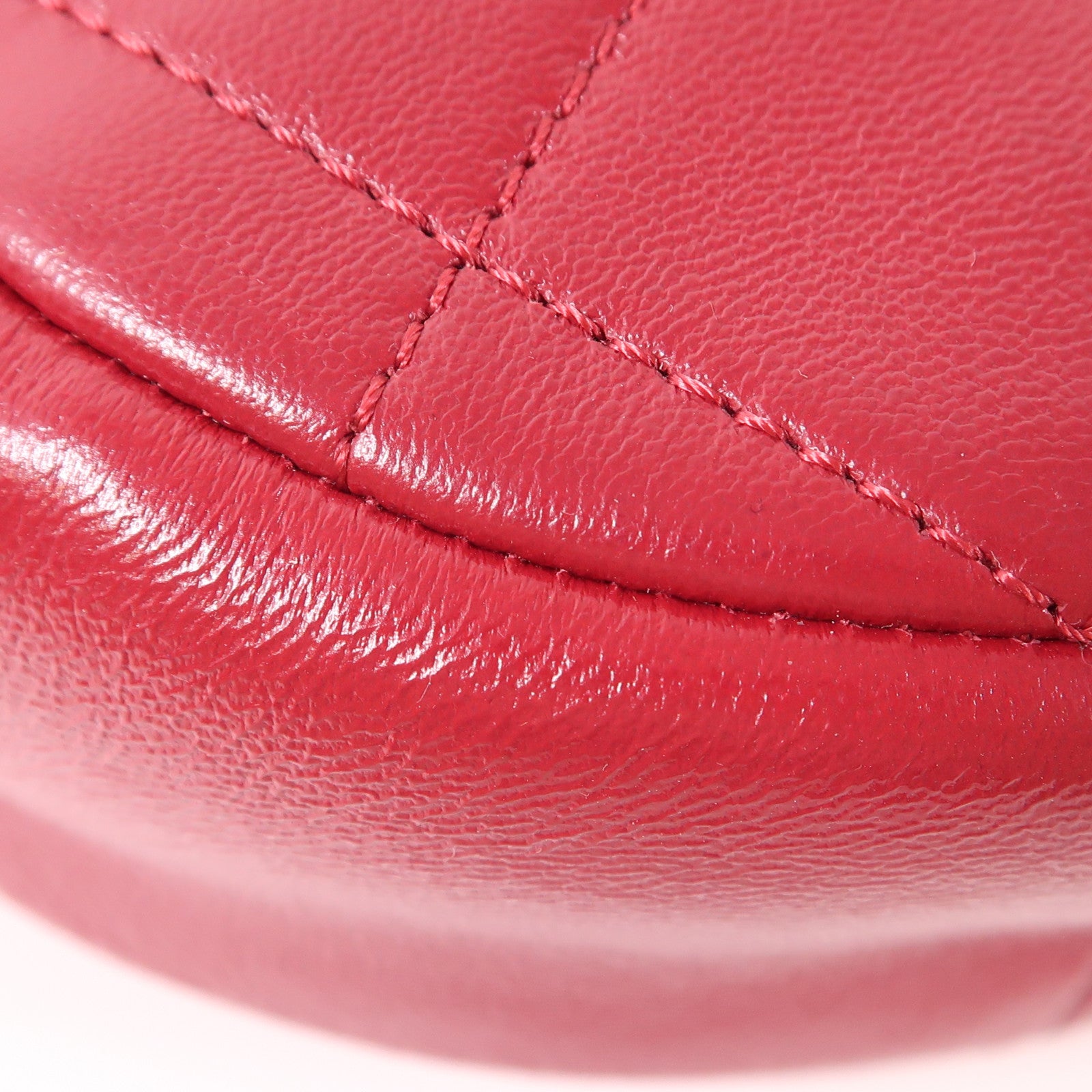 CHANEL 牛皮皮革Chain Shoulder金扣鏈帶肩背袋