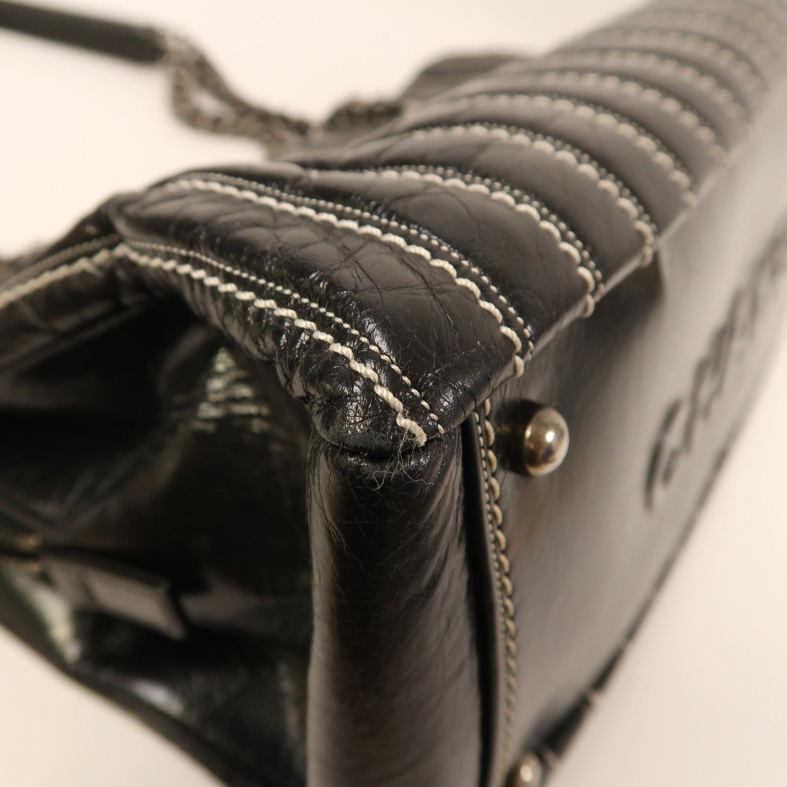 CHANEL 牛皮皮革Shoulder Bag銀扣肩背袋黑色