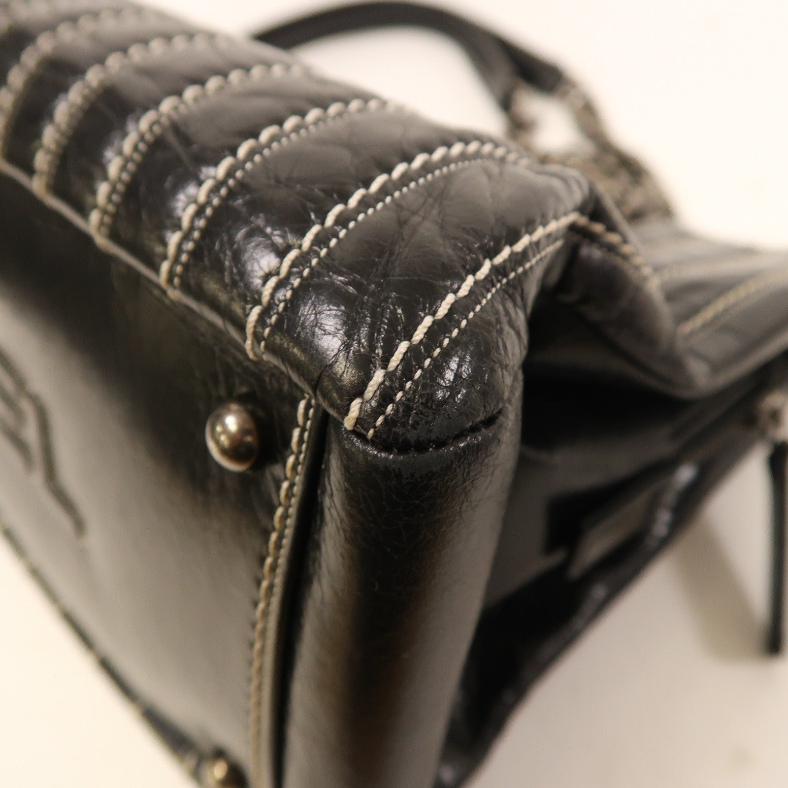 CHANEL 牛皮皮革Shoulder Bag銀扣肩背袋黑色