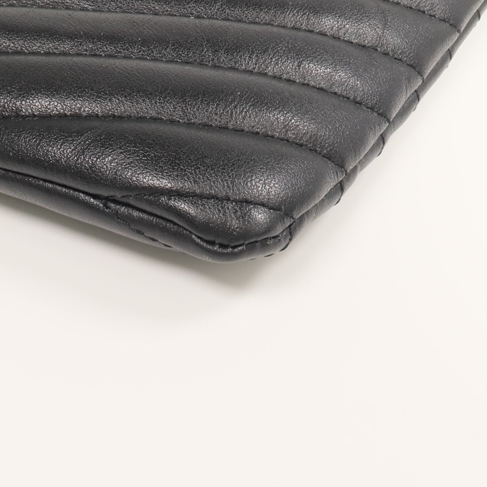 SAINT LAURENT 牛皮皮革Pouch手拿包