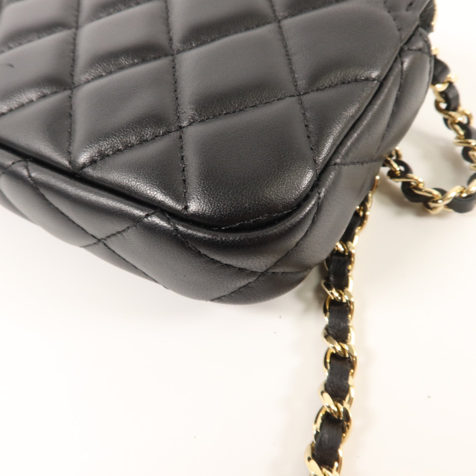CHANEL 羊皮皮革Chain Shoulder金扣鏈帶肩背袋