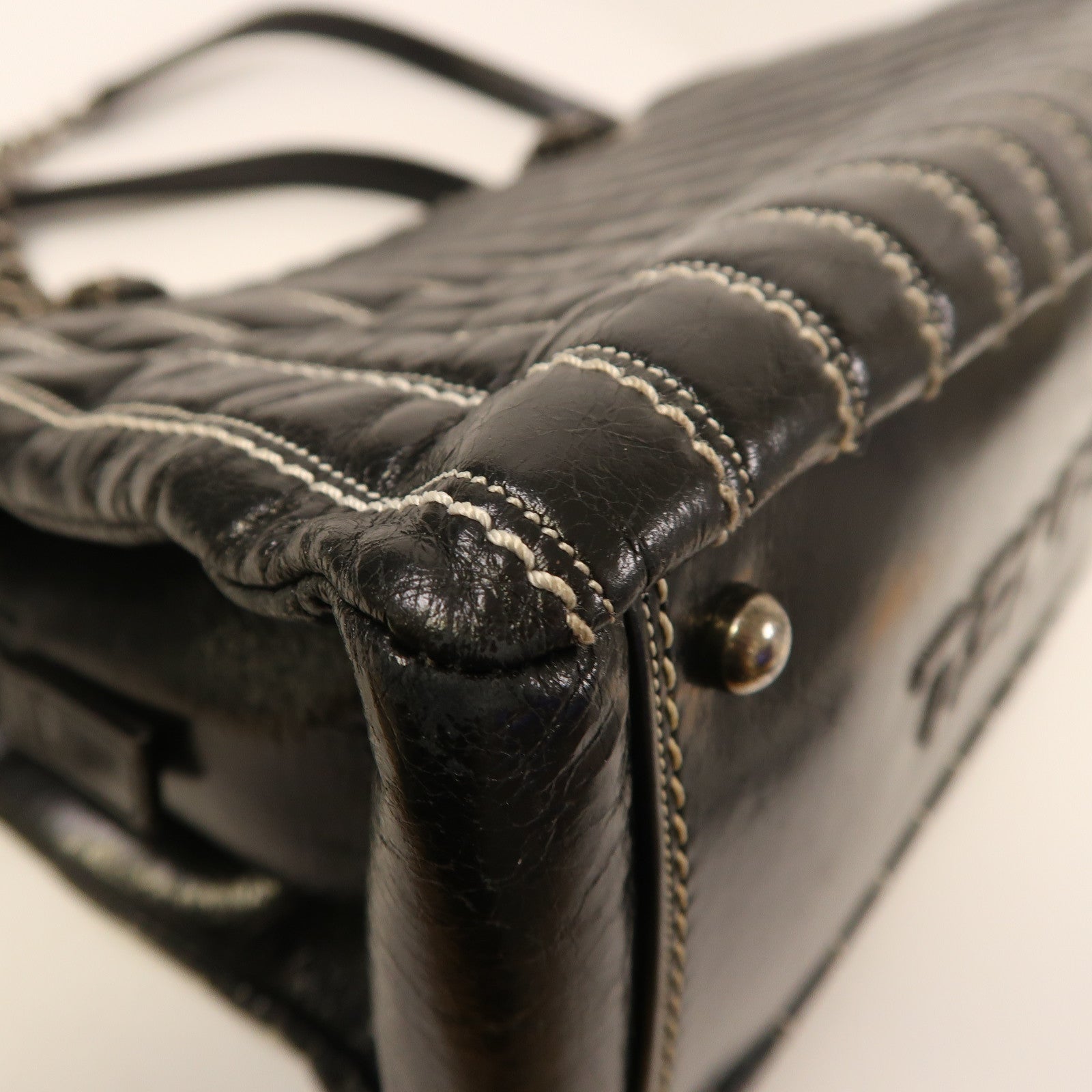 CHANEL 牛皮皮革Shoulder Bag銀扣肩背袋黑色