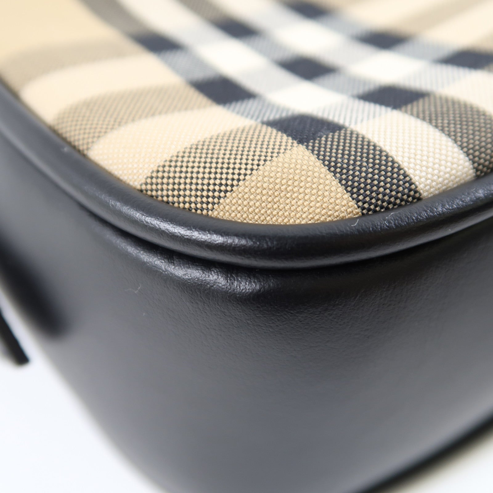 BURBERRY 塗層帆布/牛皮皮革Shoulder Bag金扣肩背袋啡色/黑色