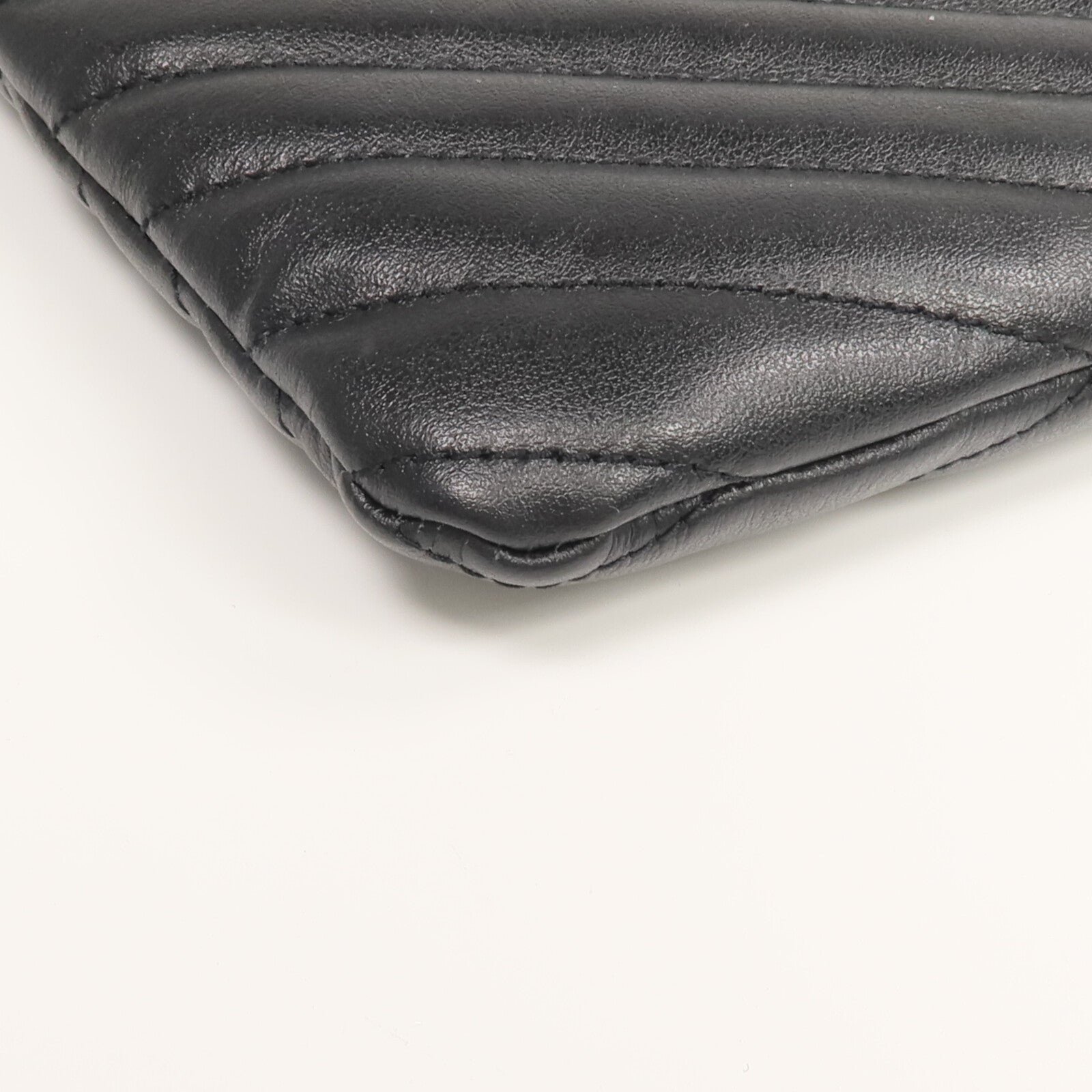 SAINT LAURENT 牛皮皮革Pouch手拿包