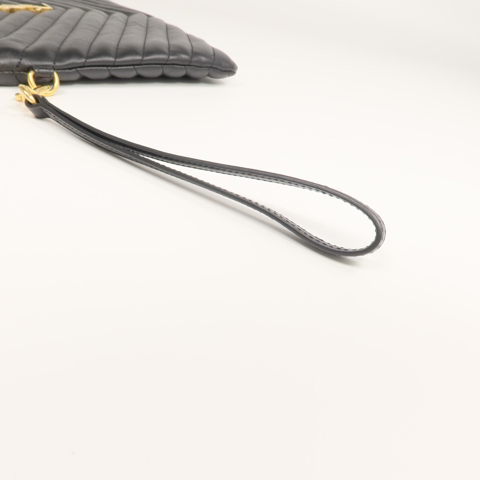 SAINT LAURENT 牛皮皮革Pouch手拿包