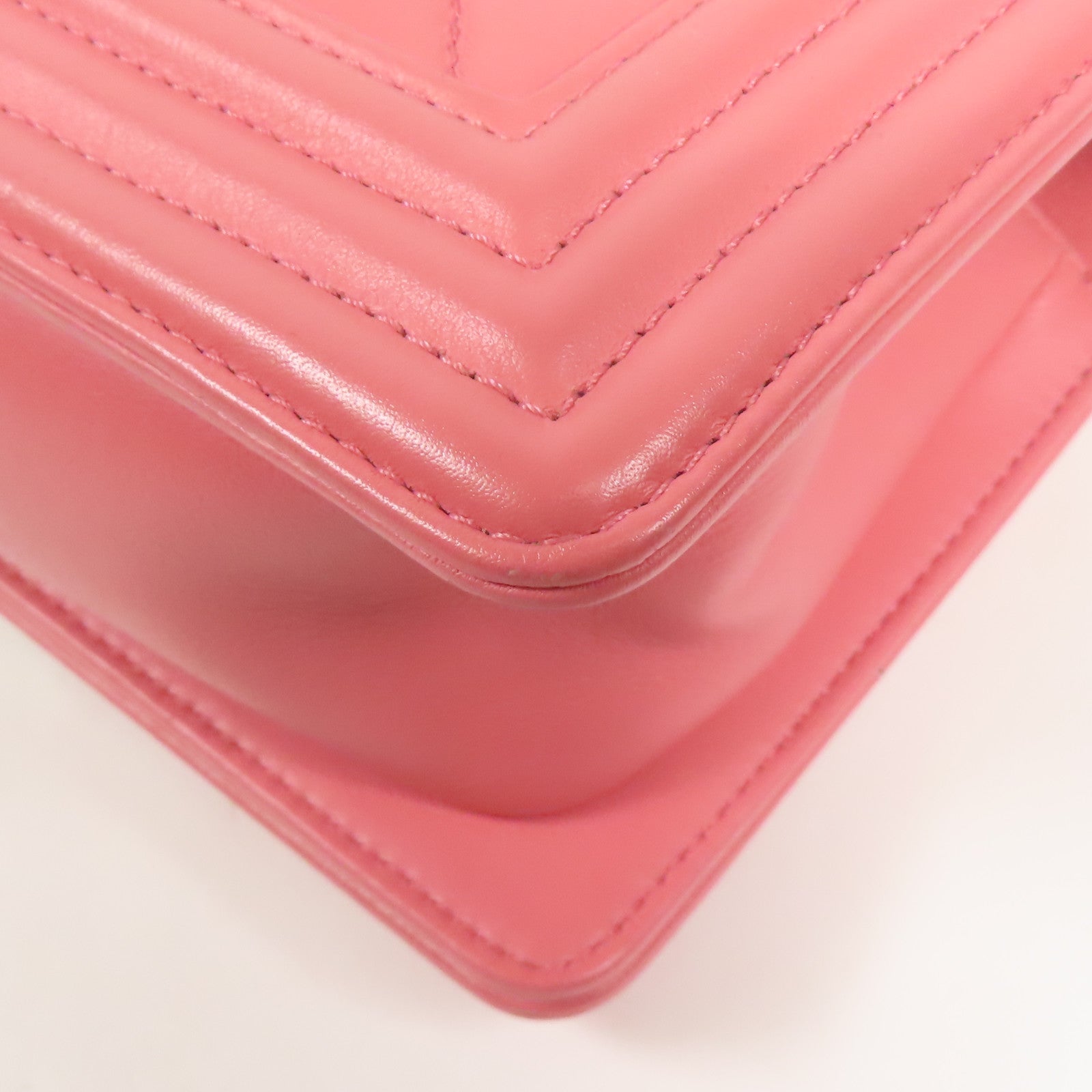 CHANEL CC SHW Boy Chanel Chain Shoulder Bag Calfskin Leather Pink