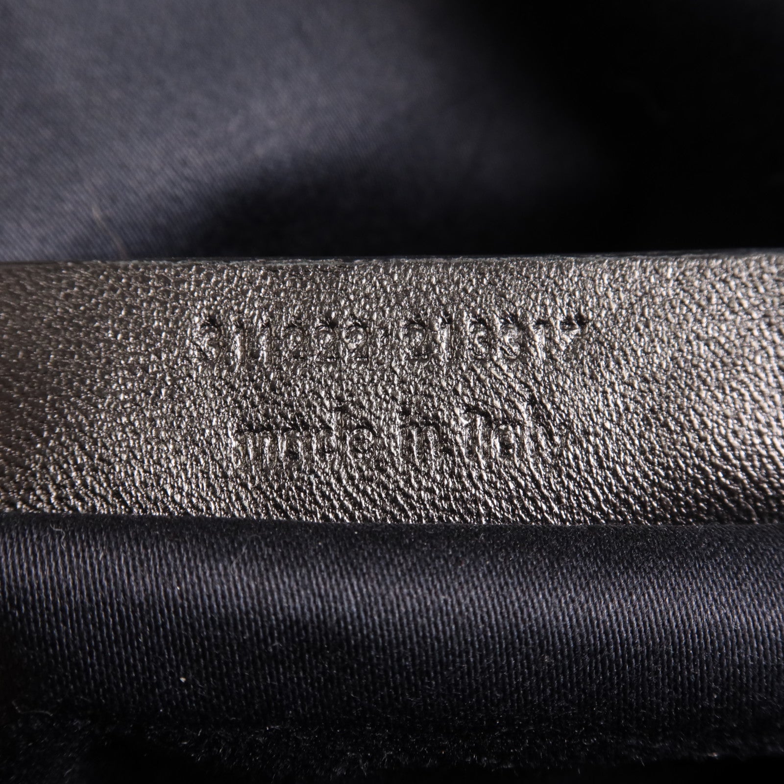 YVES SAINT LAURENT 牛皮皮革Cabas Chyc金扣手挽肩背兩用袋