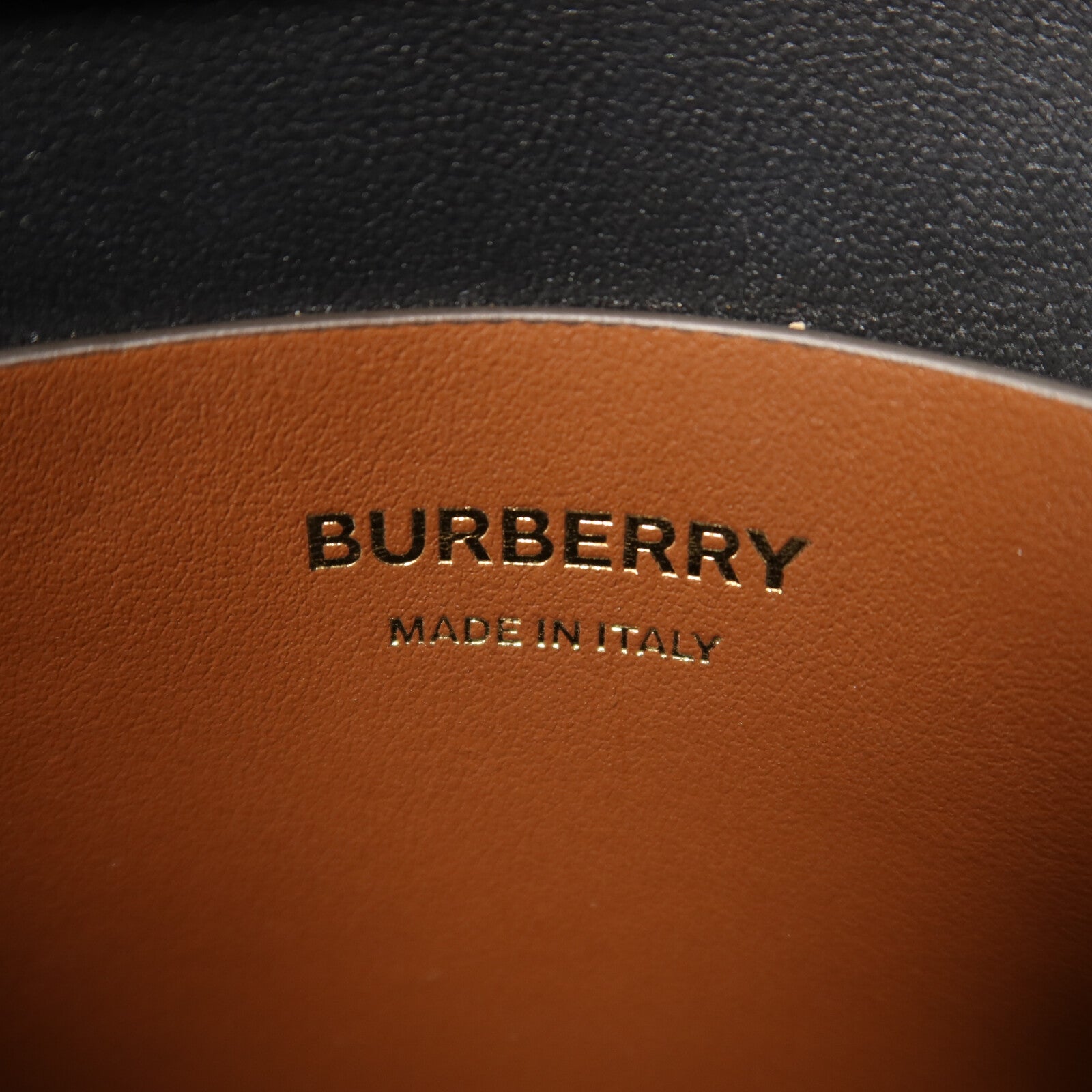 BURBERRY 牛皮皮革/塗層帆布Shoulder Bag金扣肩背袋