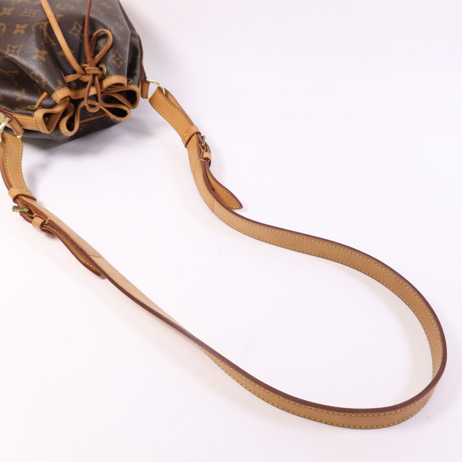 LOUIS VUITTON Monogram Noe BB金扣肩背袋