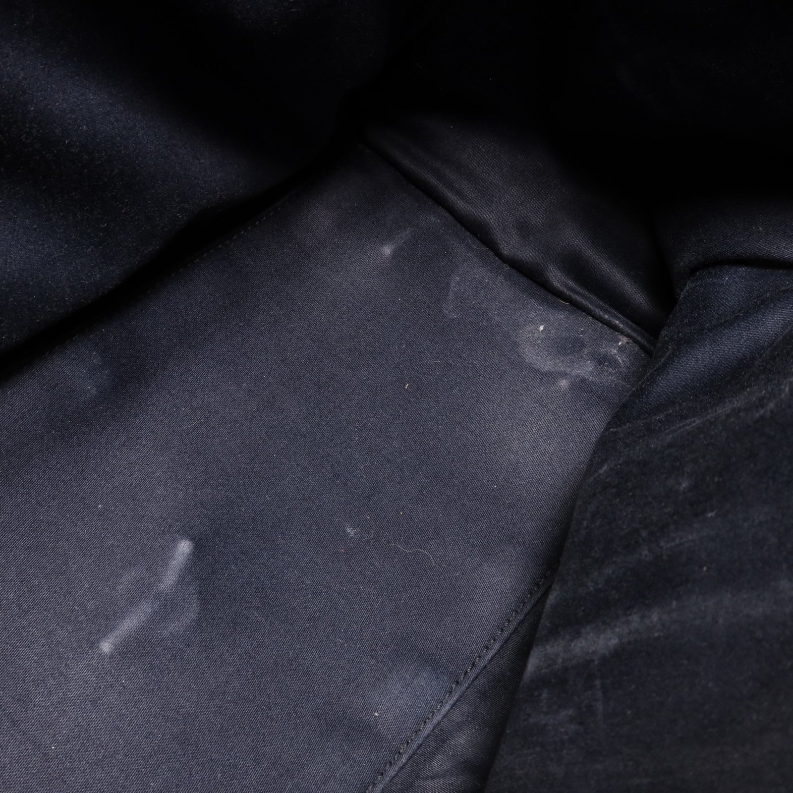 YVES SAINT LAURENT 牛皮皮革Cabas Chyc金扣手挽肩背兩用袋