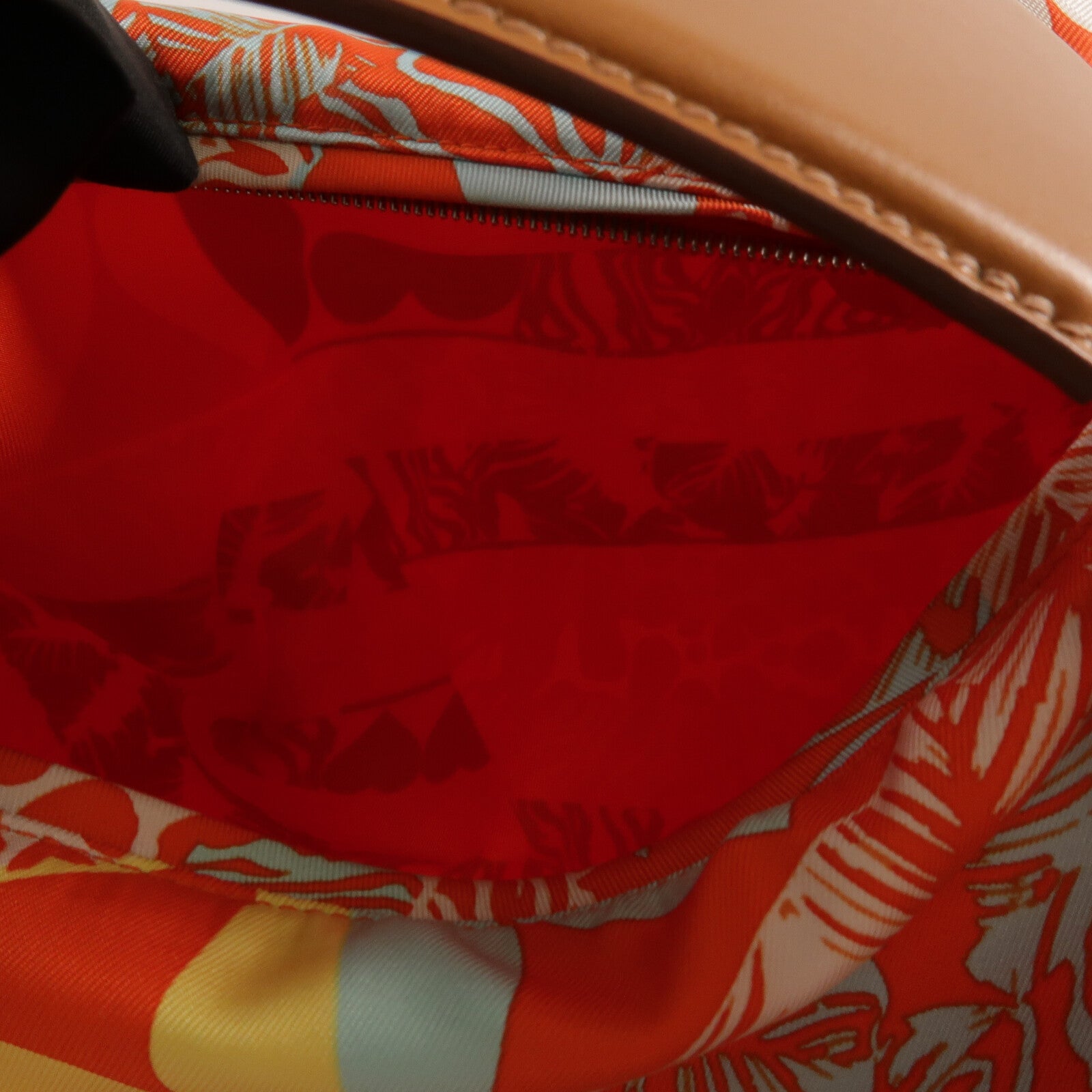 HERMES 絲質Balusoie Bag手挽袋Capucine/Bleu Zephyr
