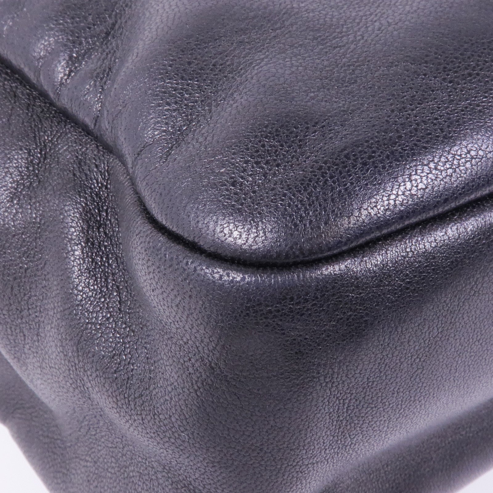 CHANEL 羊皮皮革Shoulder Bag銀扣肩背袋