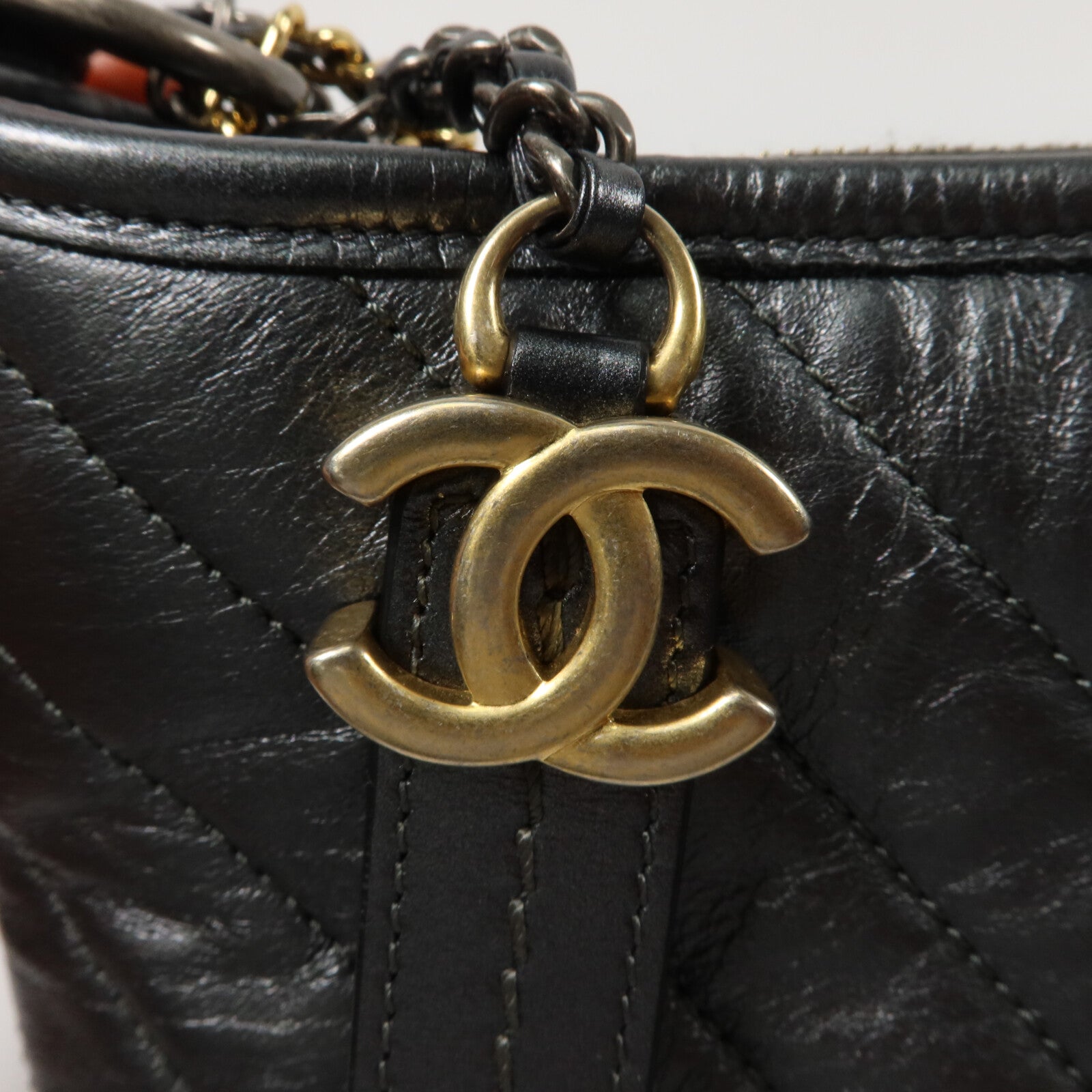 CHANEL 牛皮皮革Mini Gabrielle鏈帶肩背袋