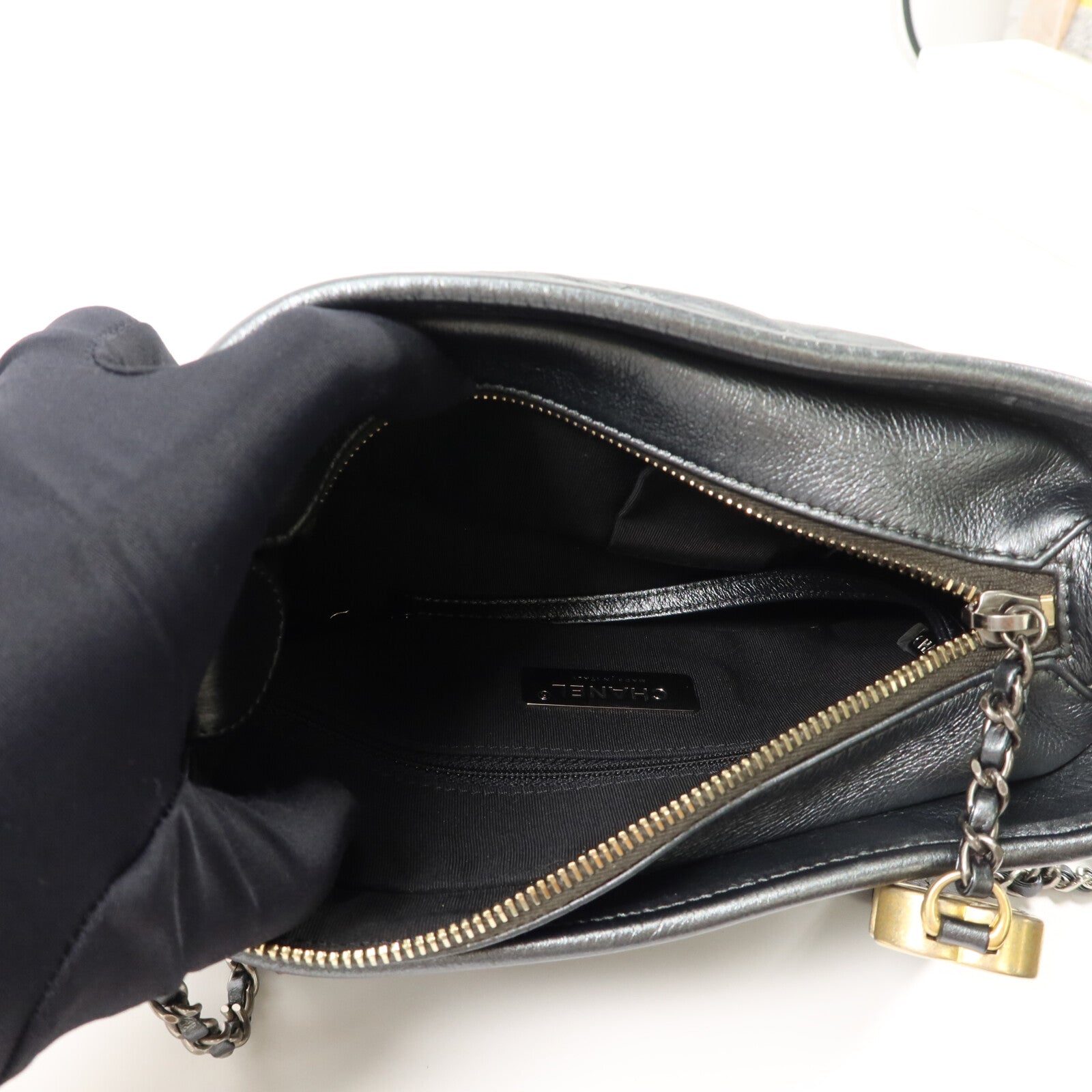 CHANEL 牛皮皮革Mini Gabrielle鏈帶肩背袋