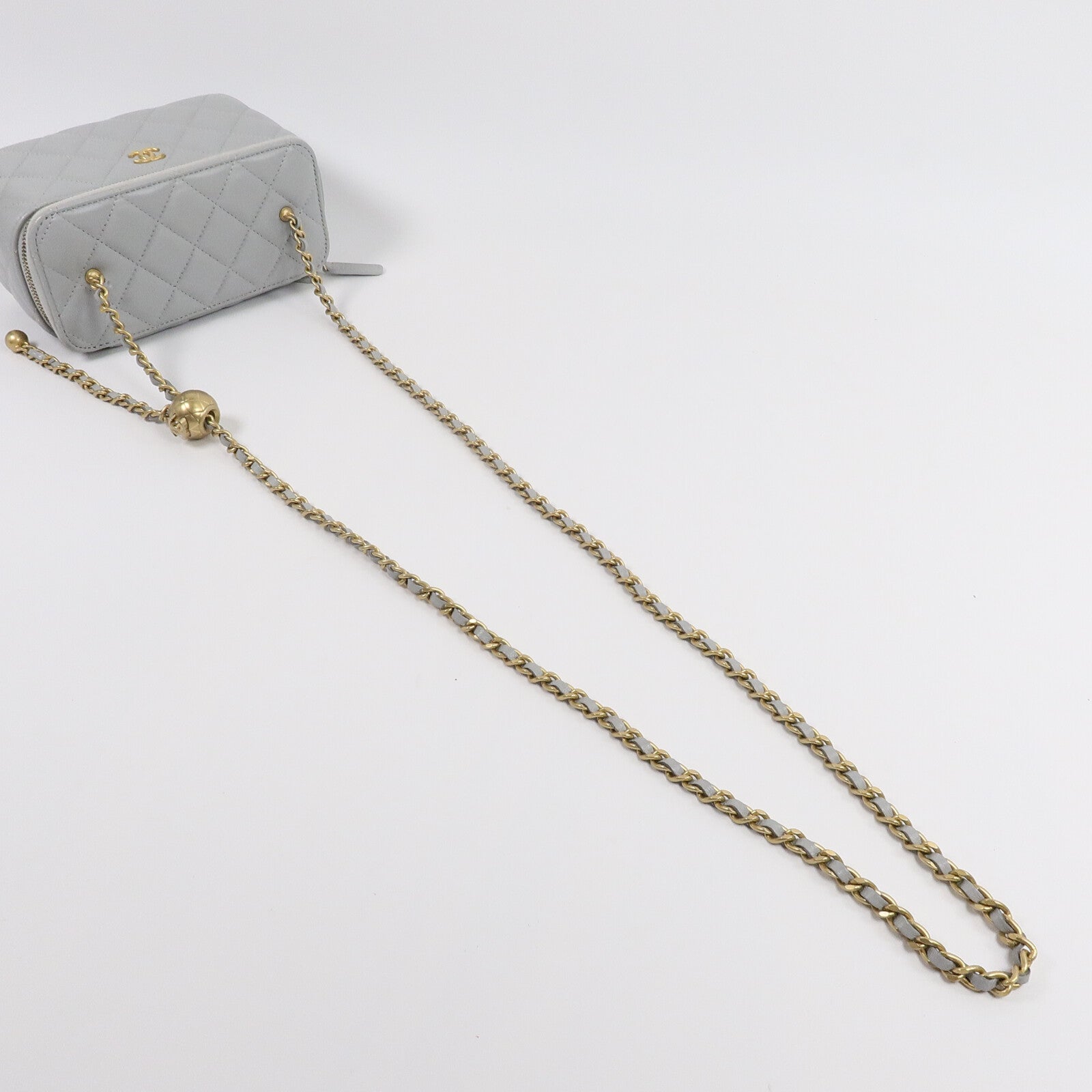 CHANEL 羊皮皮革Vanity Case With Gold Ball鏈帶手挽肩背兩用袋