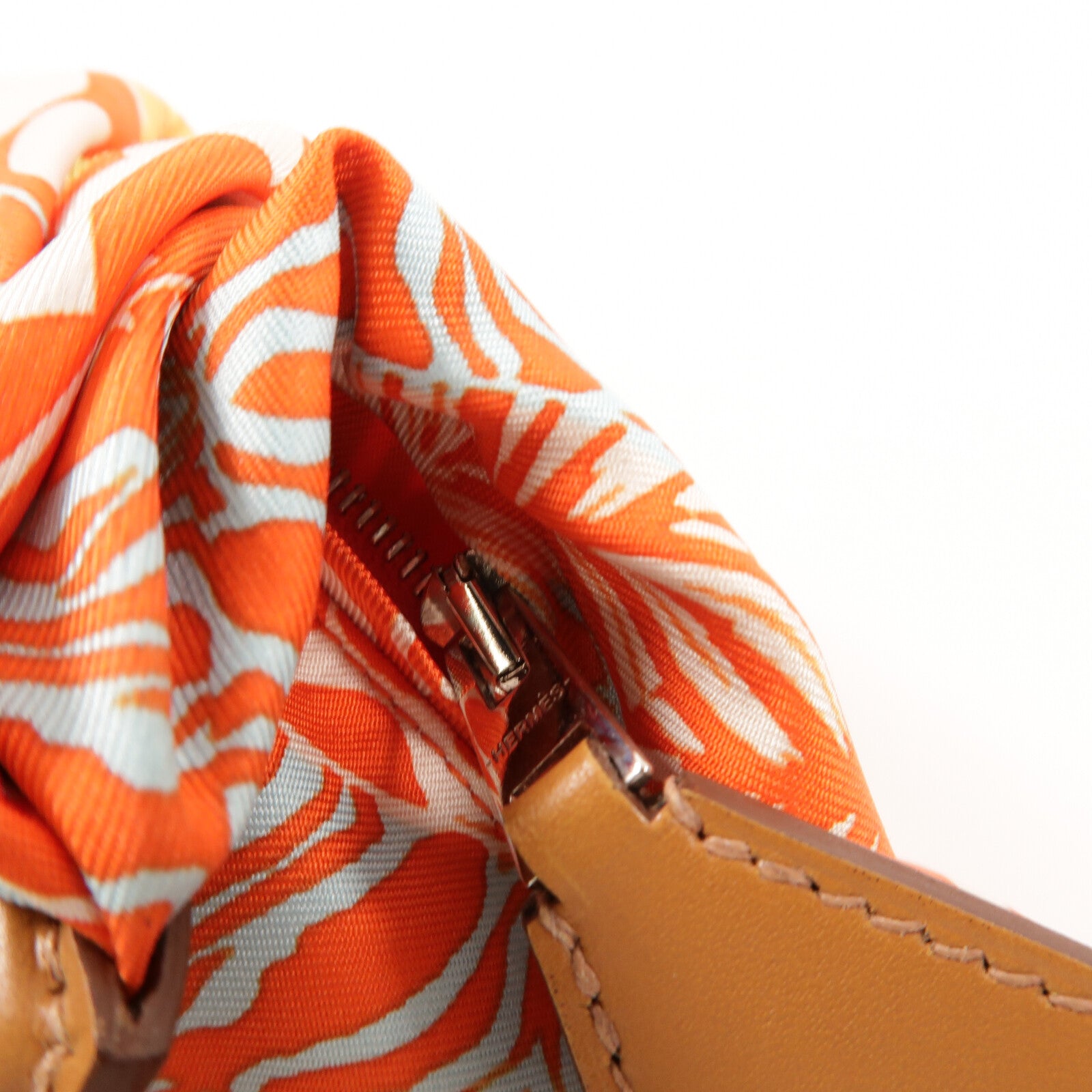 HERMES 絲質Balusoie Bag手挽袋Capucine/Bleu Zephyr