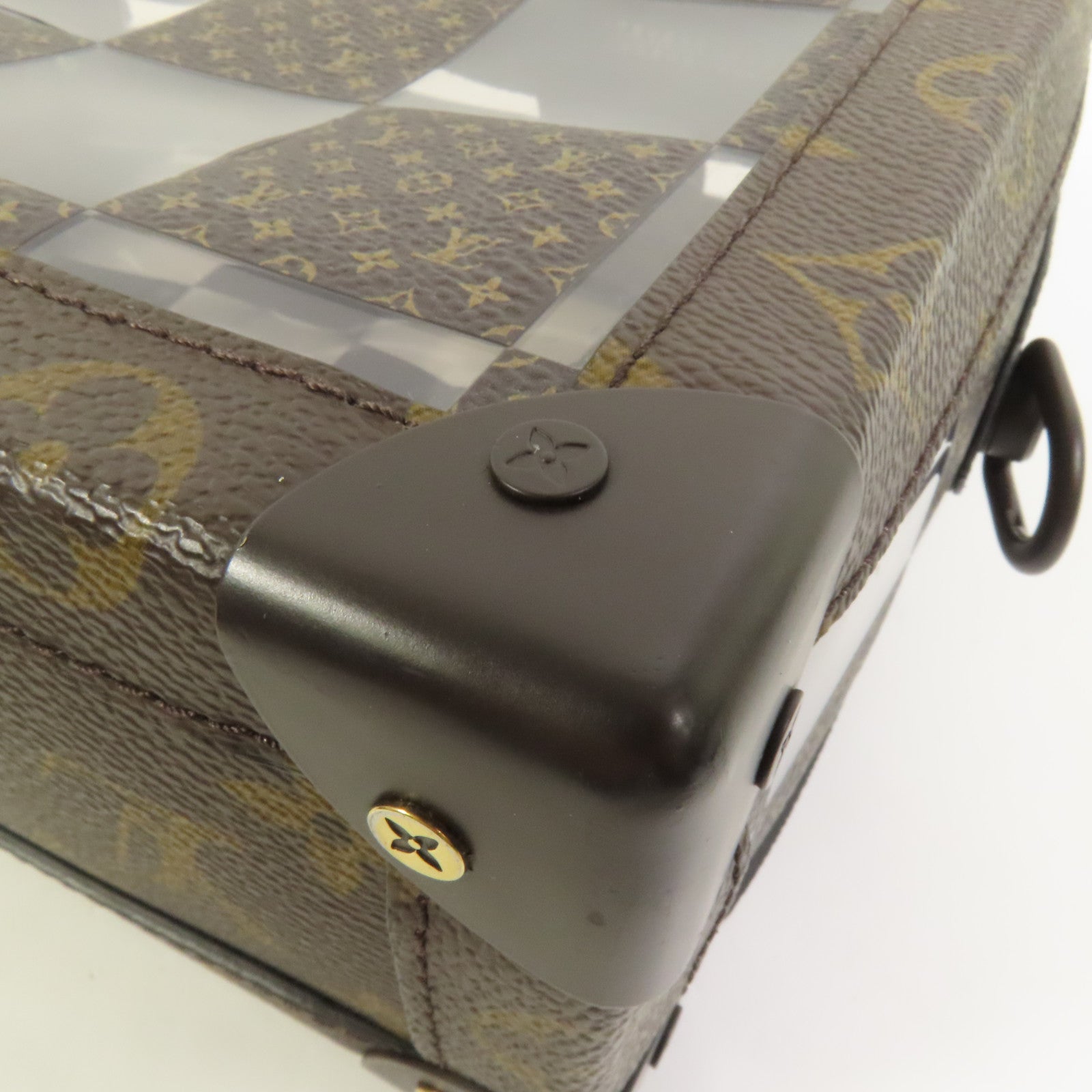 LOUIS VUITTON Monogram PVC CHESS SOFT TRUNK肩背袋