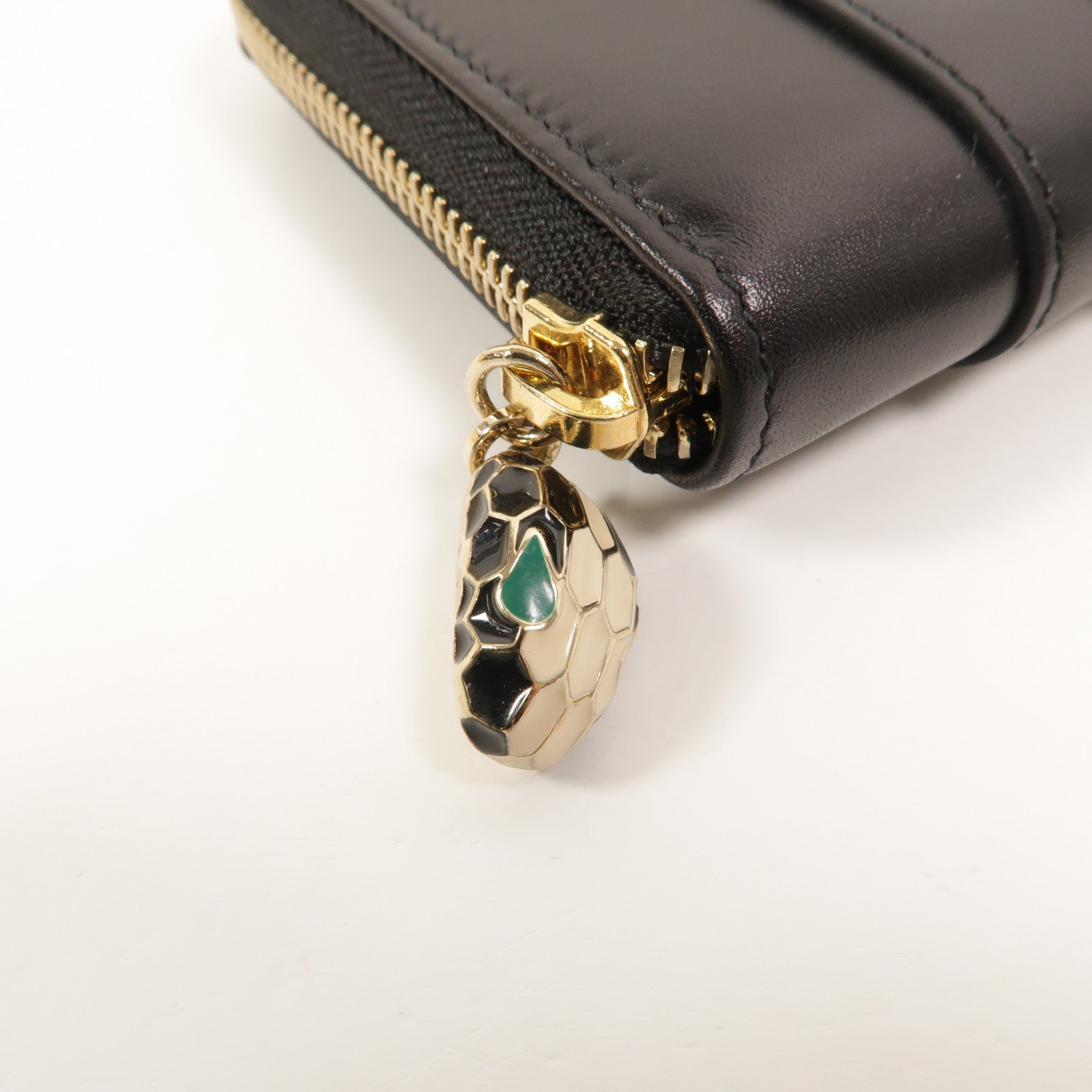 BVLGARI 牛皮皮革Long Wallet長錢包