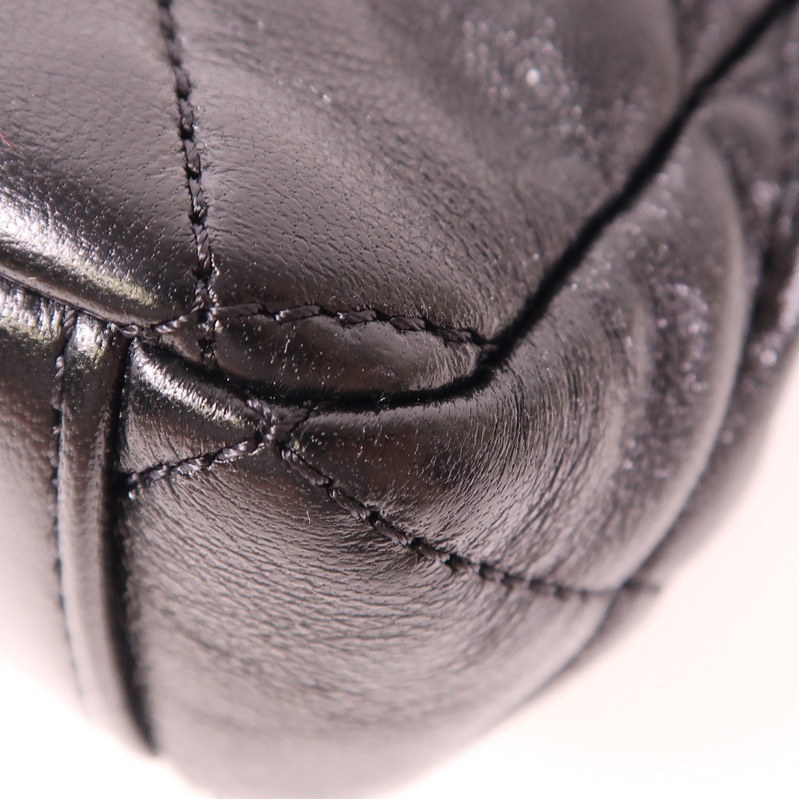 CHANEL 牛皮皮革Chain Shoulder金扣手挽肩背兩用袋