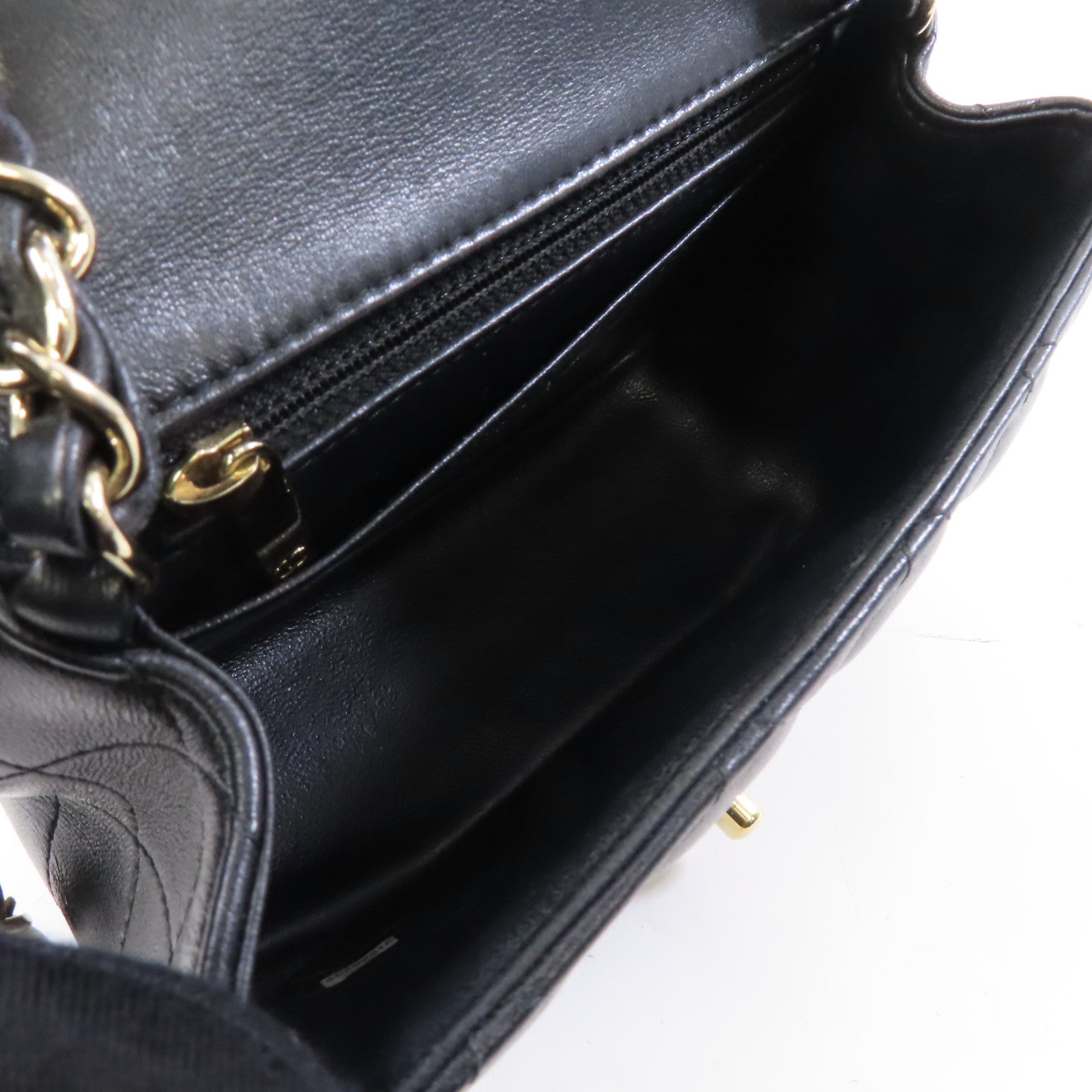 CHANEL 菱格羊皮皮革Classic Flap 17cm金扣鏈帶肩背袋黑色