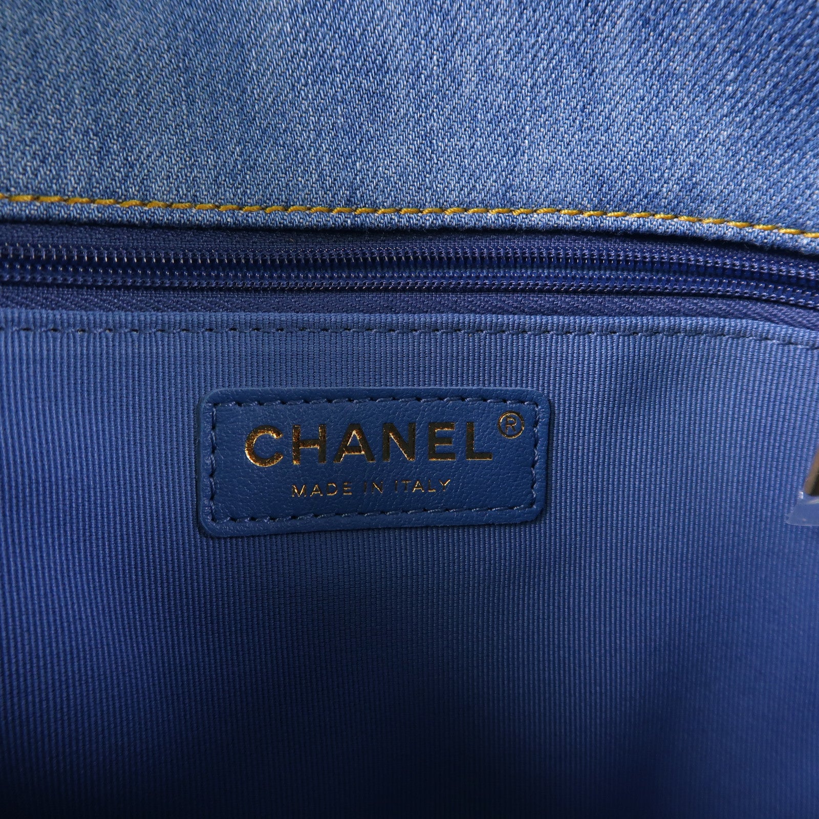 CHANEL 牛仔布Hobo Hand Bag金扣鏈帶手挽肩背兩用袋