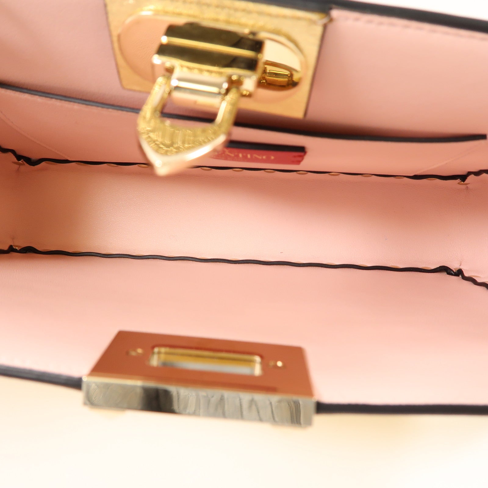 Valentino 牛皮皮革Shoulder Bag金扣手拿包肩背袋金色/銀色