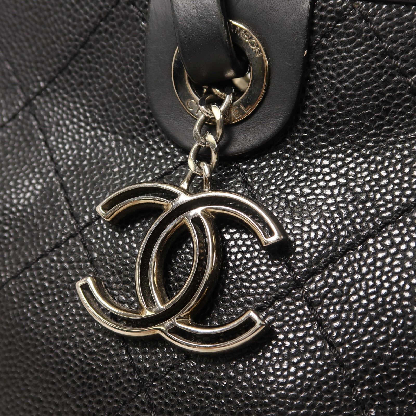 CHANEL 牛皮皮革On the Road Tote手挽袋