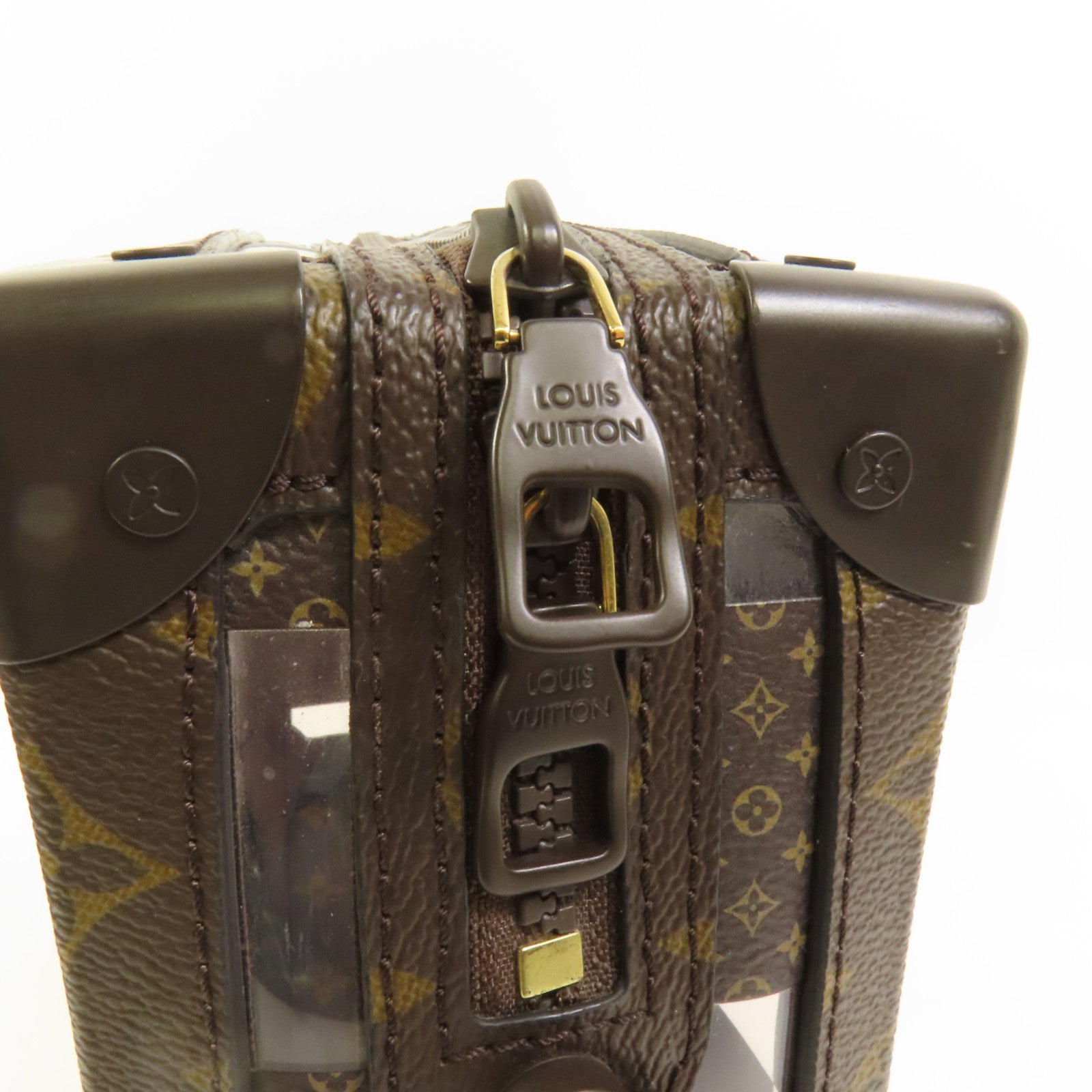 LOUIS VUITTON Monogram PVC CHESS SOFT TRUNK肩背袋