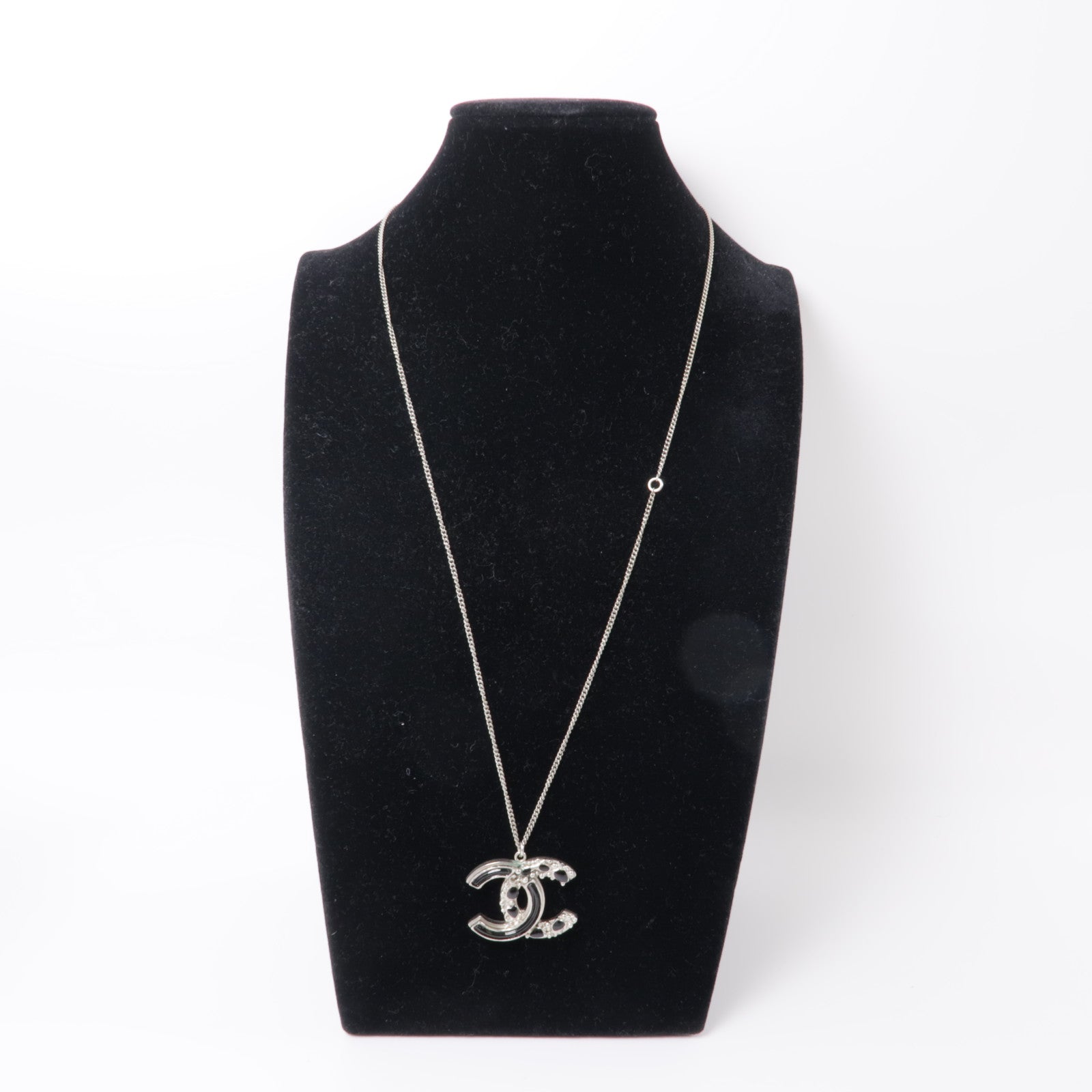 CHANEL 金屬Necklace項鍊銀色/黑色