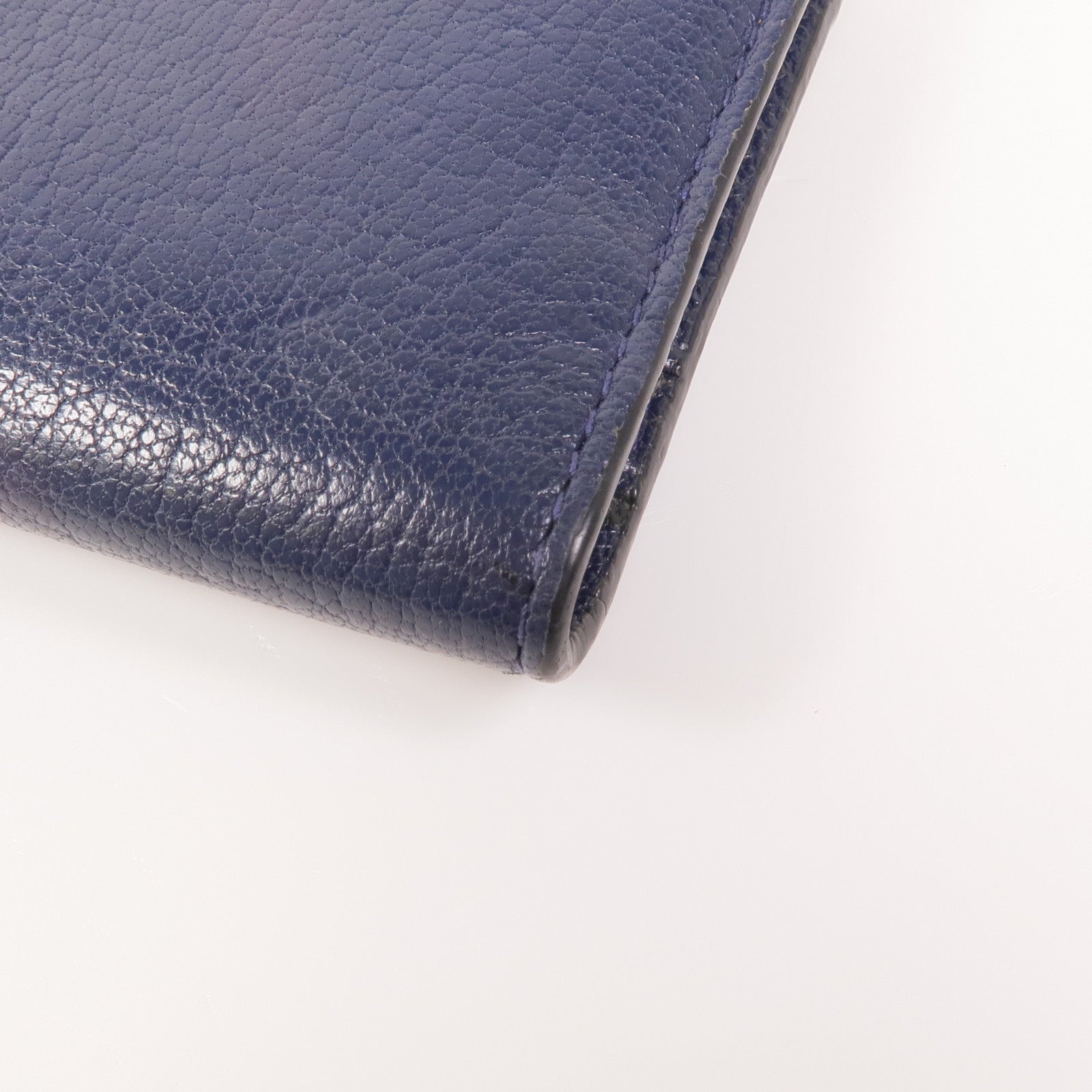 Miu Miu 牛皮皮革Card Case銀扣卡片套