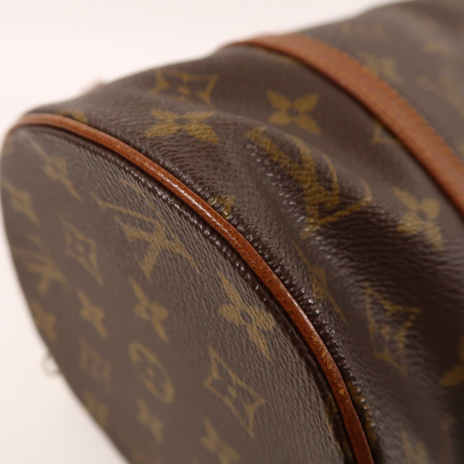 LOUIS VUITTON Monogram Papillon 30金扣手挽袋