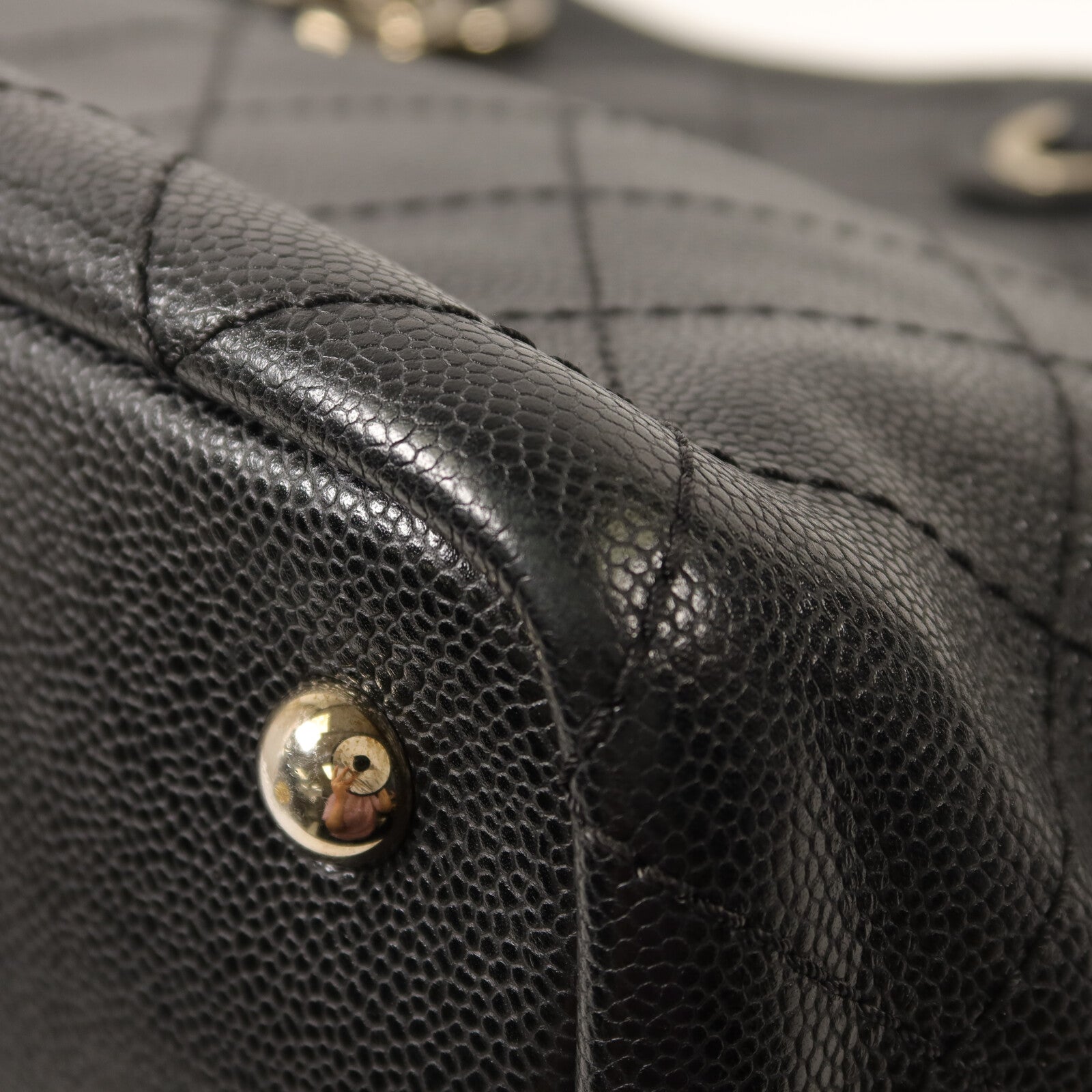 CHANEL 牛皮皮革On the Road Tote手挽袋