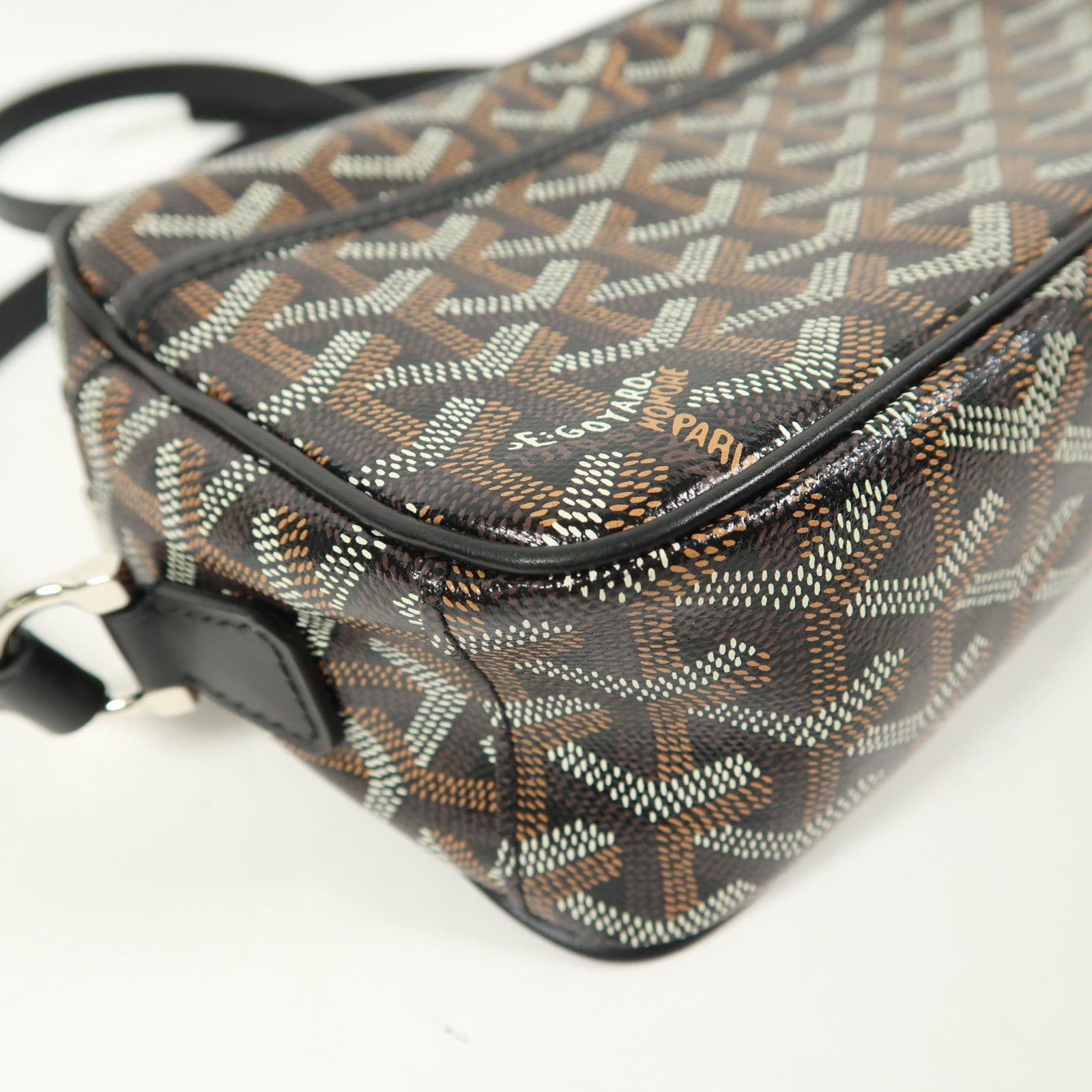 GOYARD 塗層帆布Cap-Vert PM銀扣肩背袋
