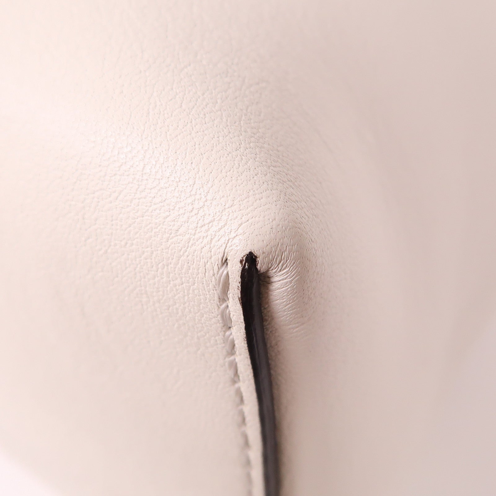 FENDI 牛皮皮革By The Way金扣手挽肩背兩用袋