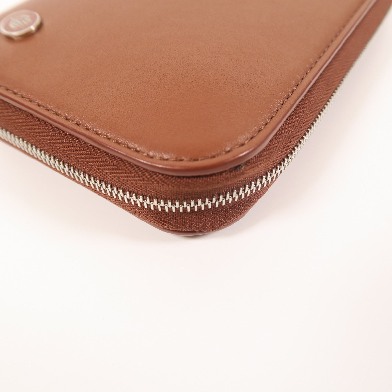 Loro Piana 羊皮皮革Wallet銀扣錢包