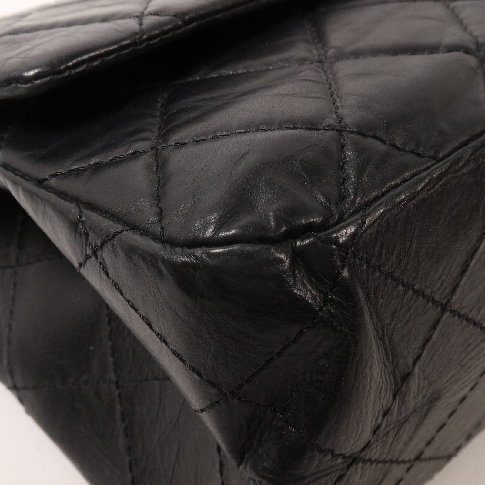 CHANEL 牛皮皮革2.55 Reissue 226 Double Flap Bag鏈帶肩背袋