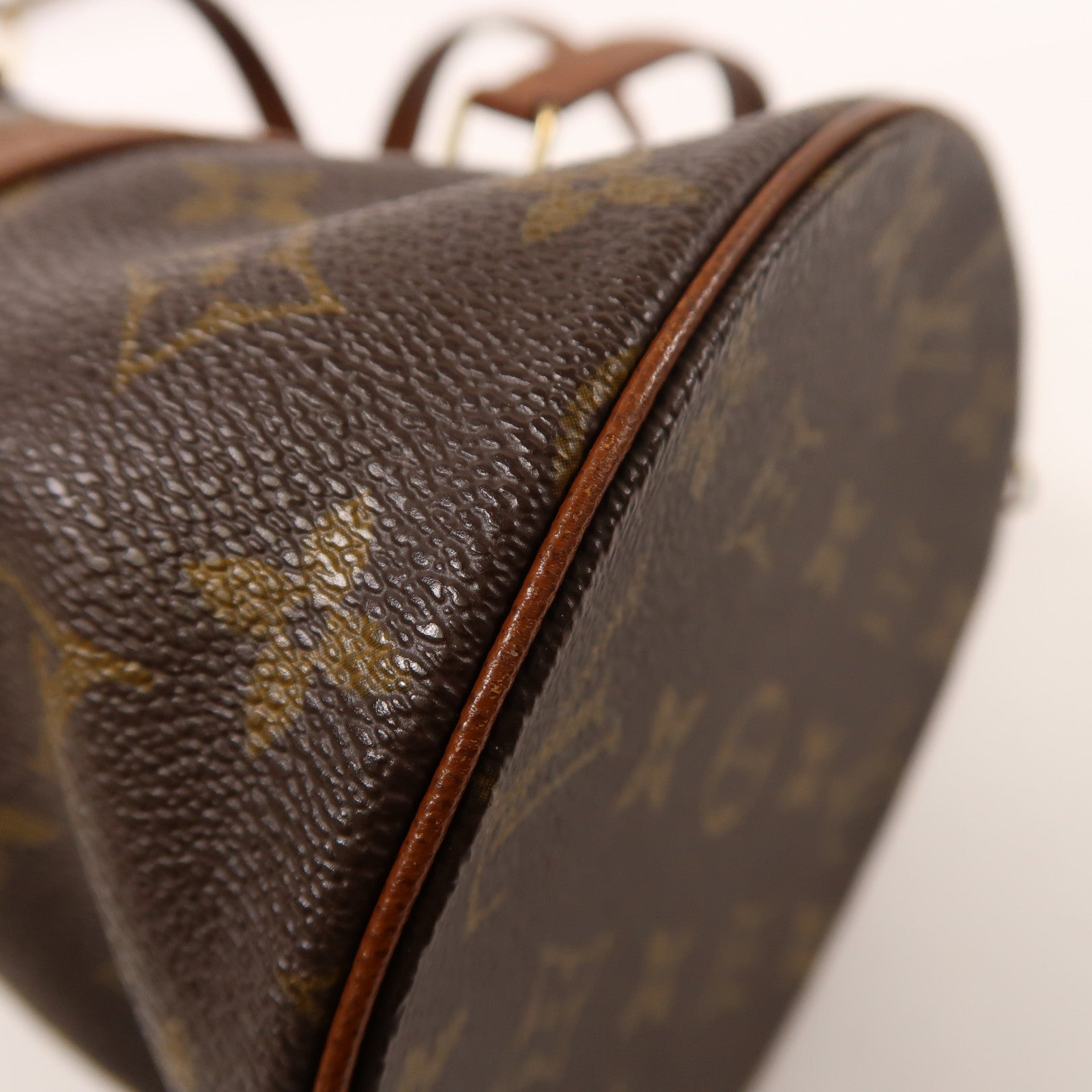 LOUIS VUITTON Monogram Papillon 30金扣手挽袋