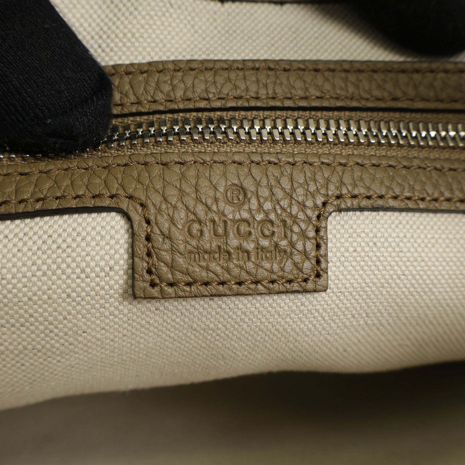GUCCI 【激減優惠】羊皮皮革Jumbo GG Messenger銀扣手挽肩背兩用袋