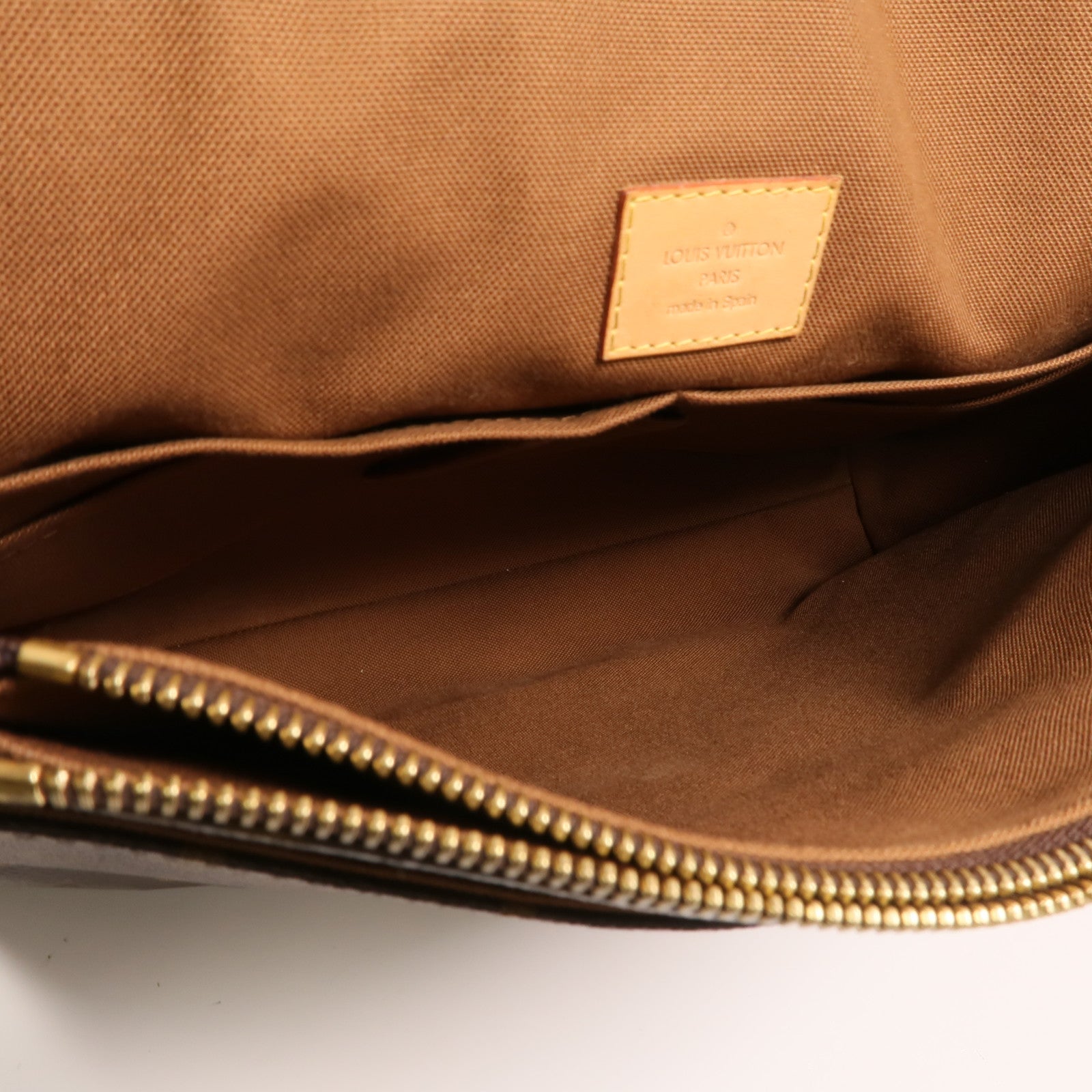 LOUIS VUITTON 【激減優惠】Monogram Valmy MM金扣肩背袋