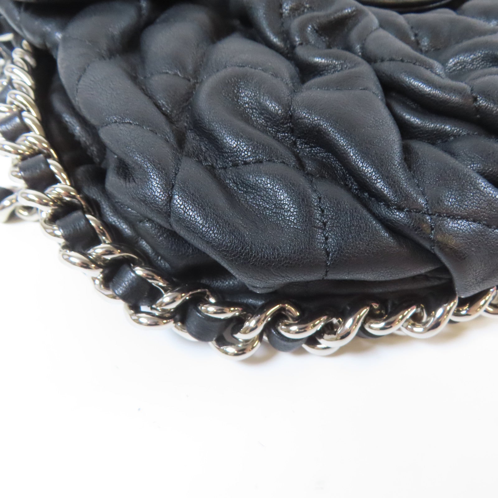 CHANEL 菱格牛皮皮革Chain Shoulder銀扣鏈帶肩背袋黑色